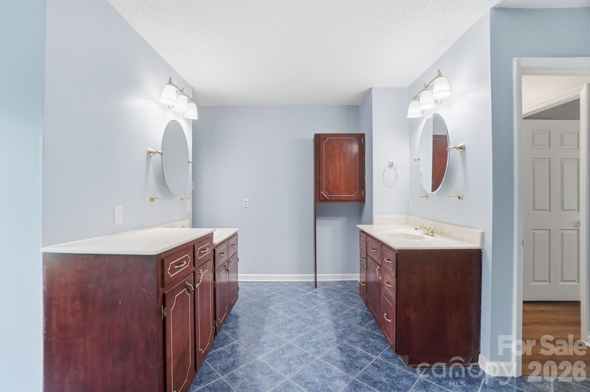 12251 Mallard Ridge Drive