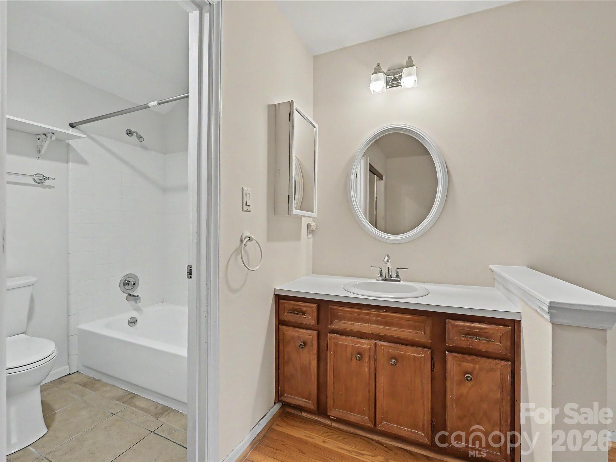 6816 Copernicus Circle