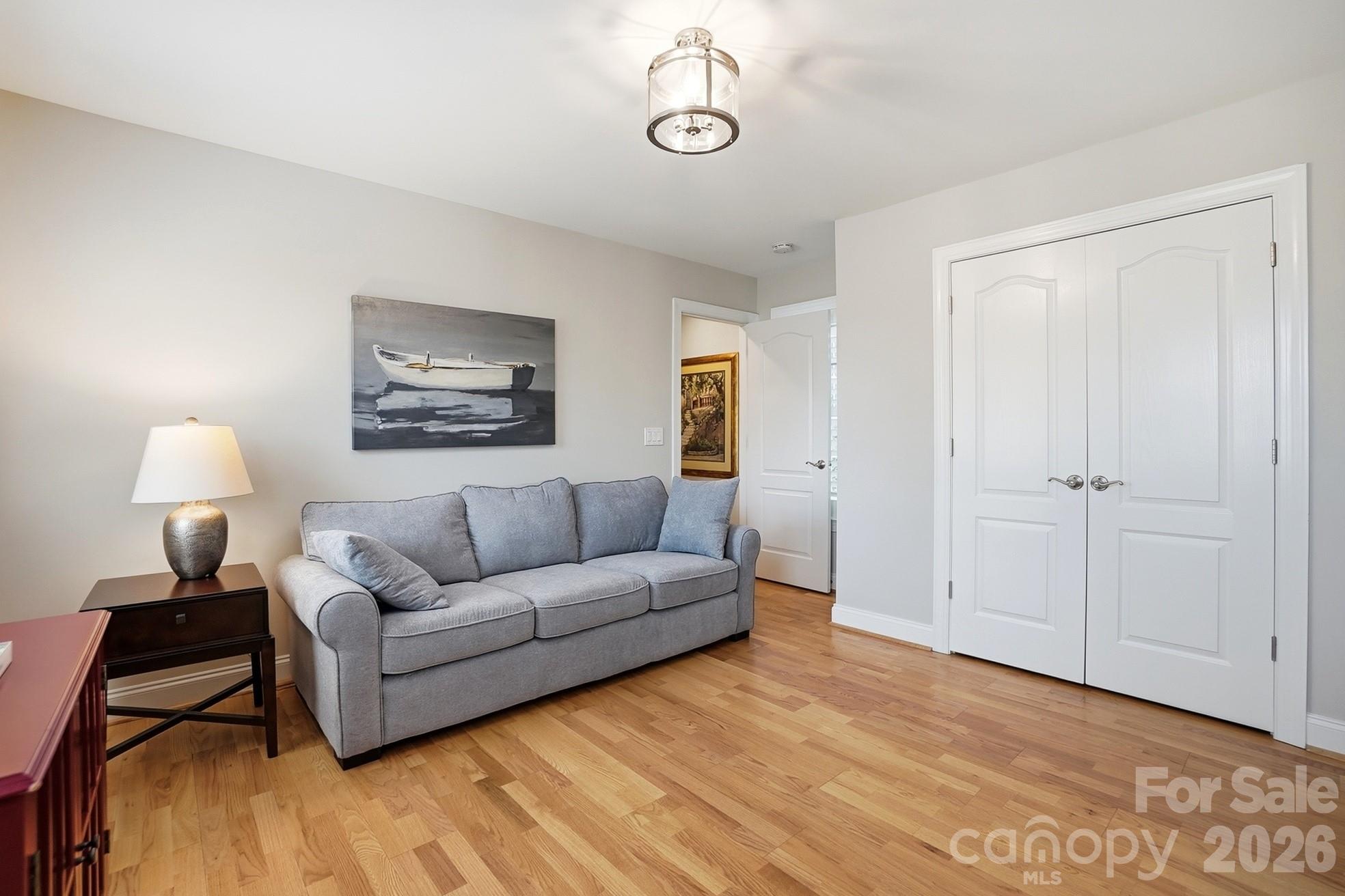 9423 Bonnie Briar Circle