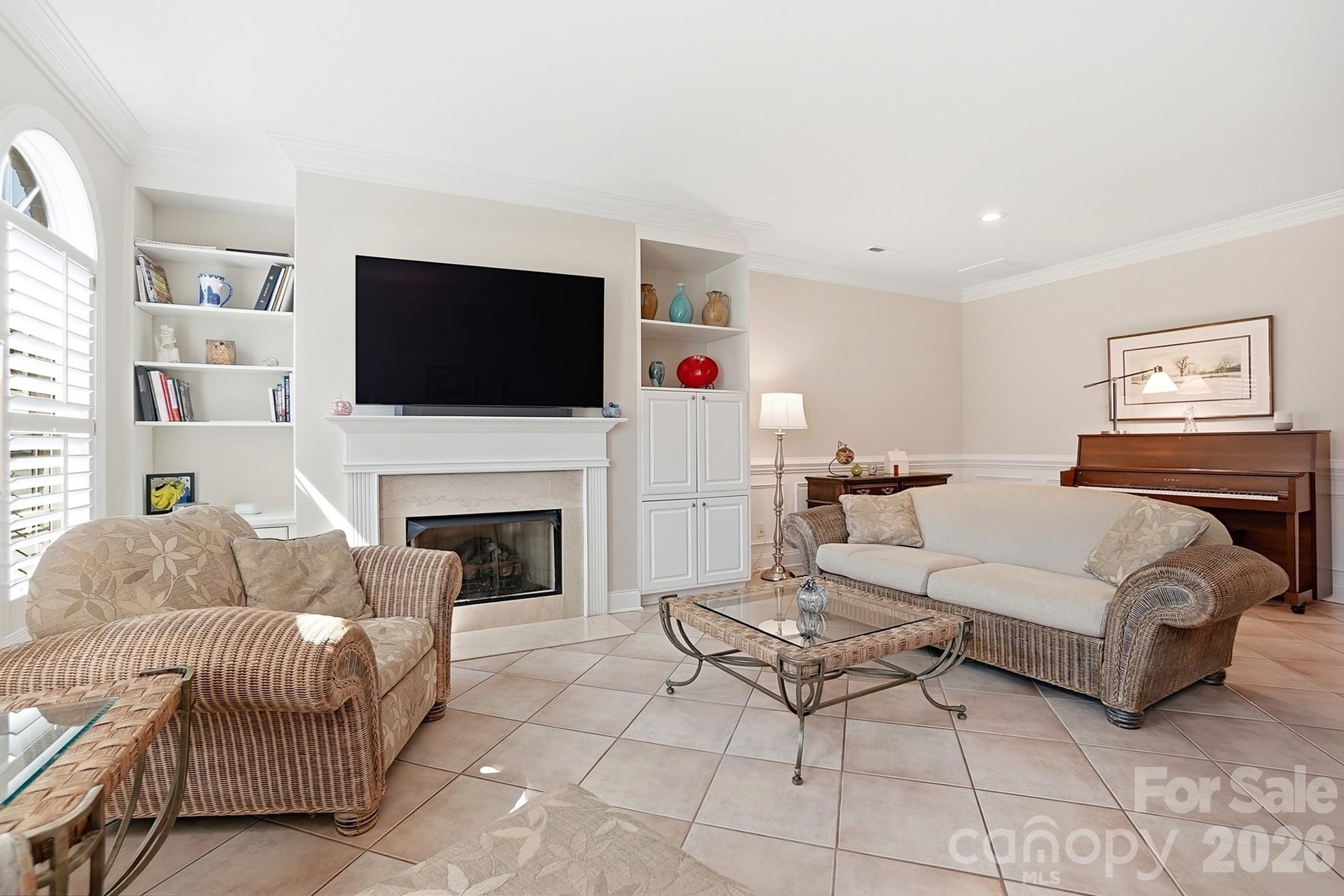 9423 Bonnie Briar Circle