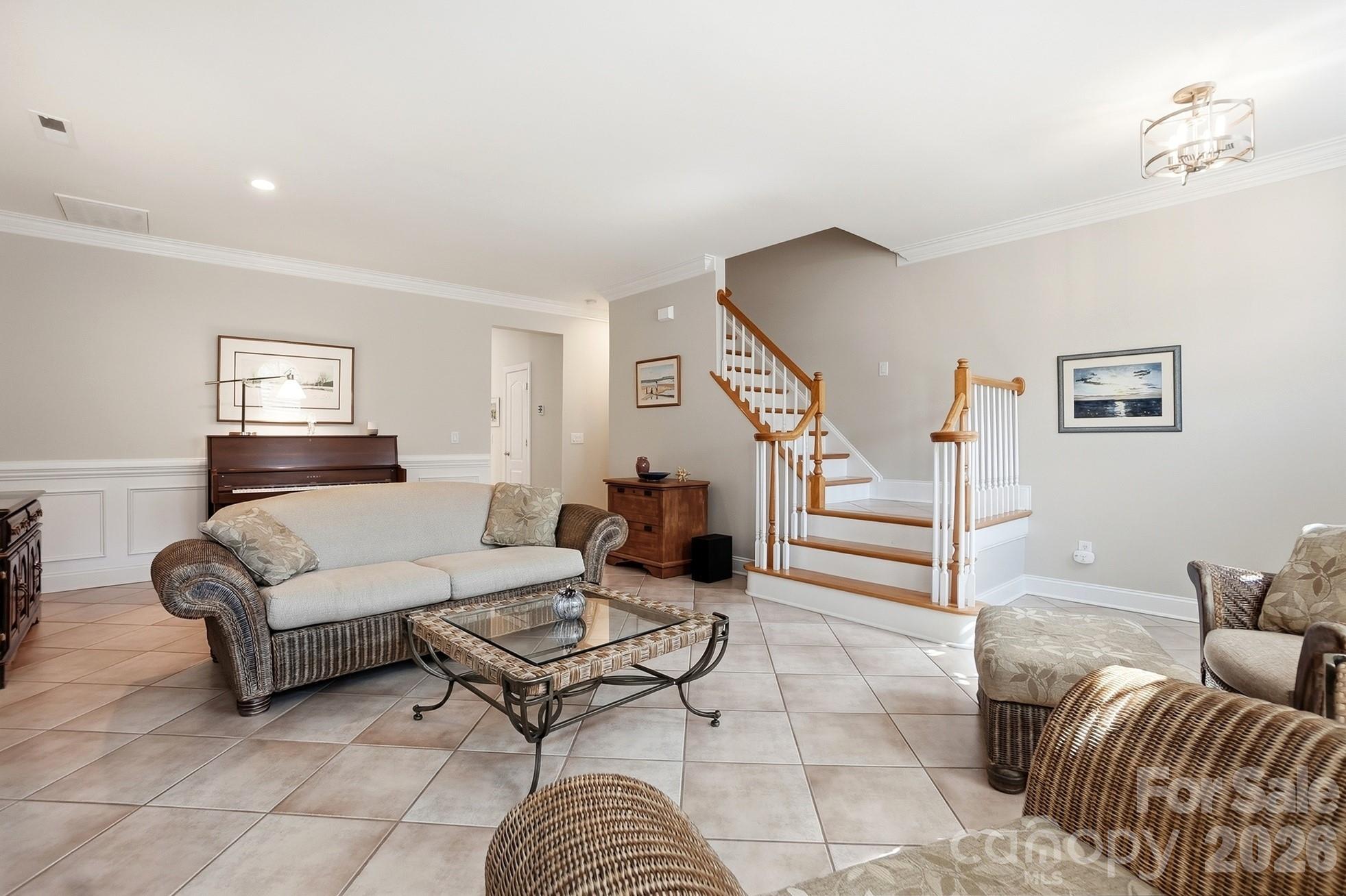 9423 Bonnie Briar Circle