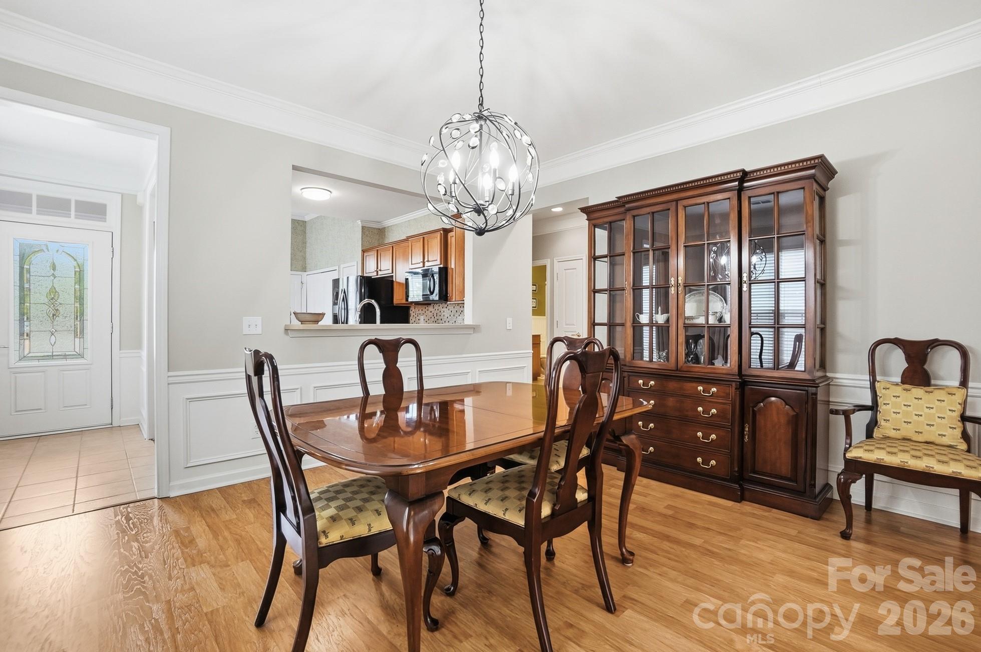 5123 Grandview Drive