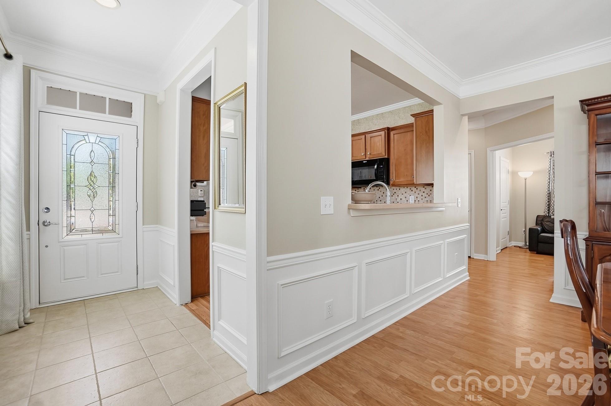 5123 Grandview Drive