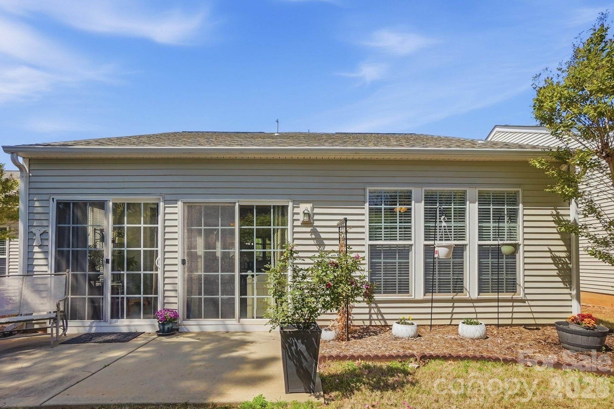 5123 Grandview Drive