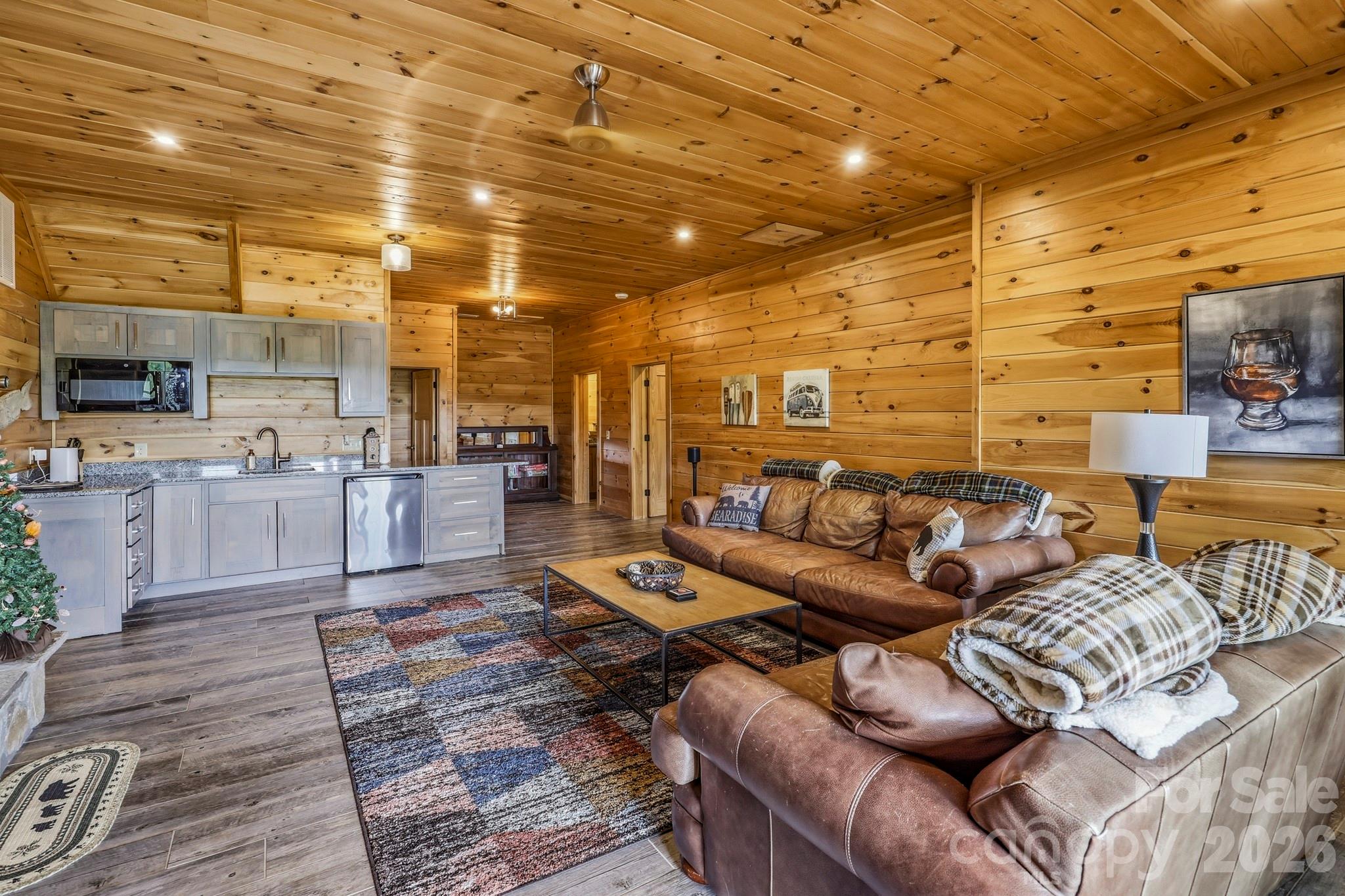 286 Holmstead Drive