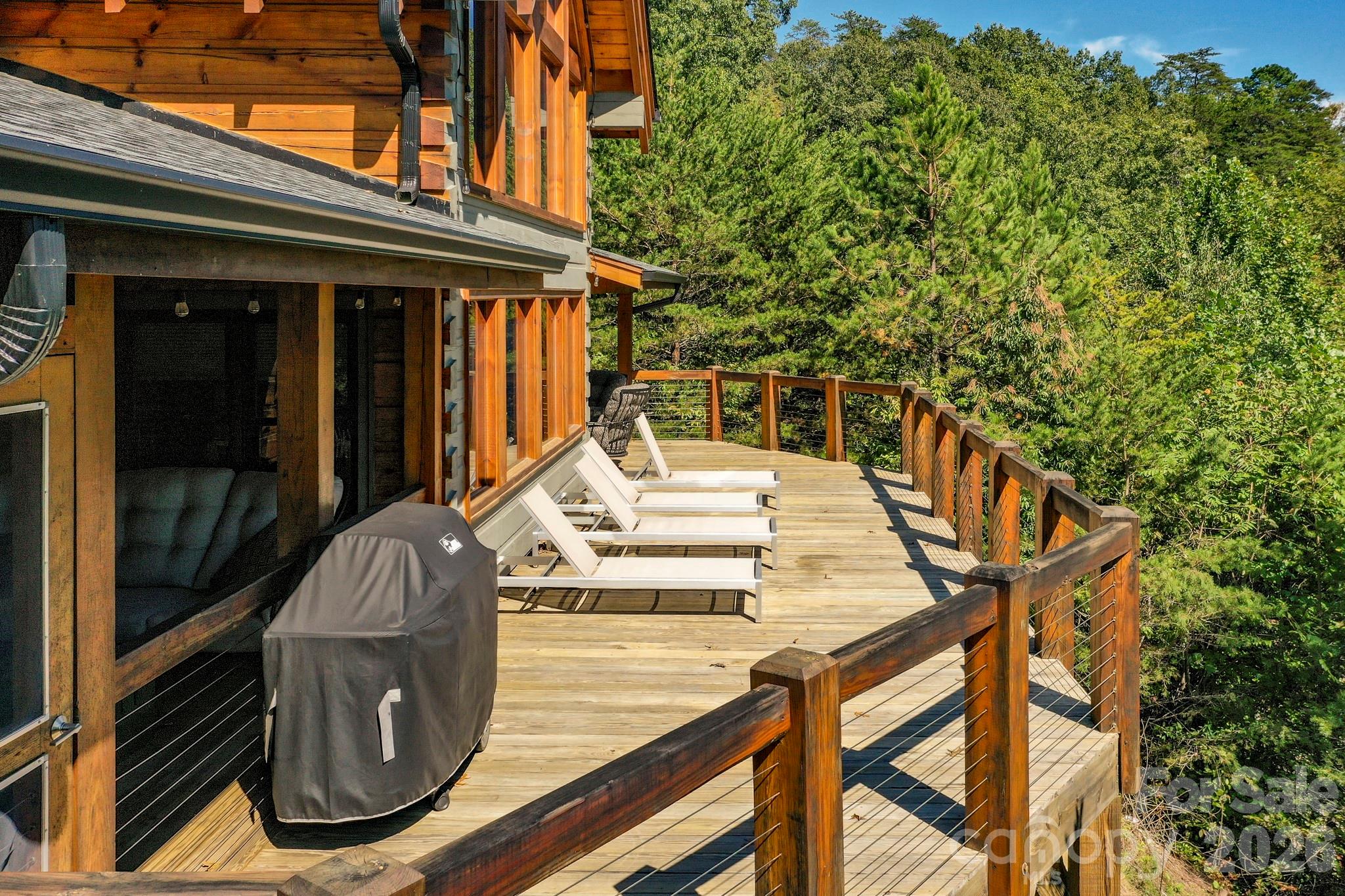 286 Holmstead Drive
