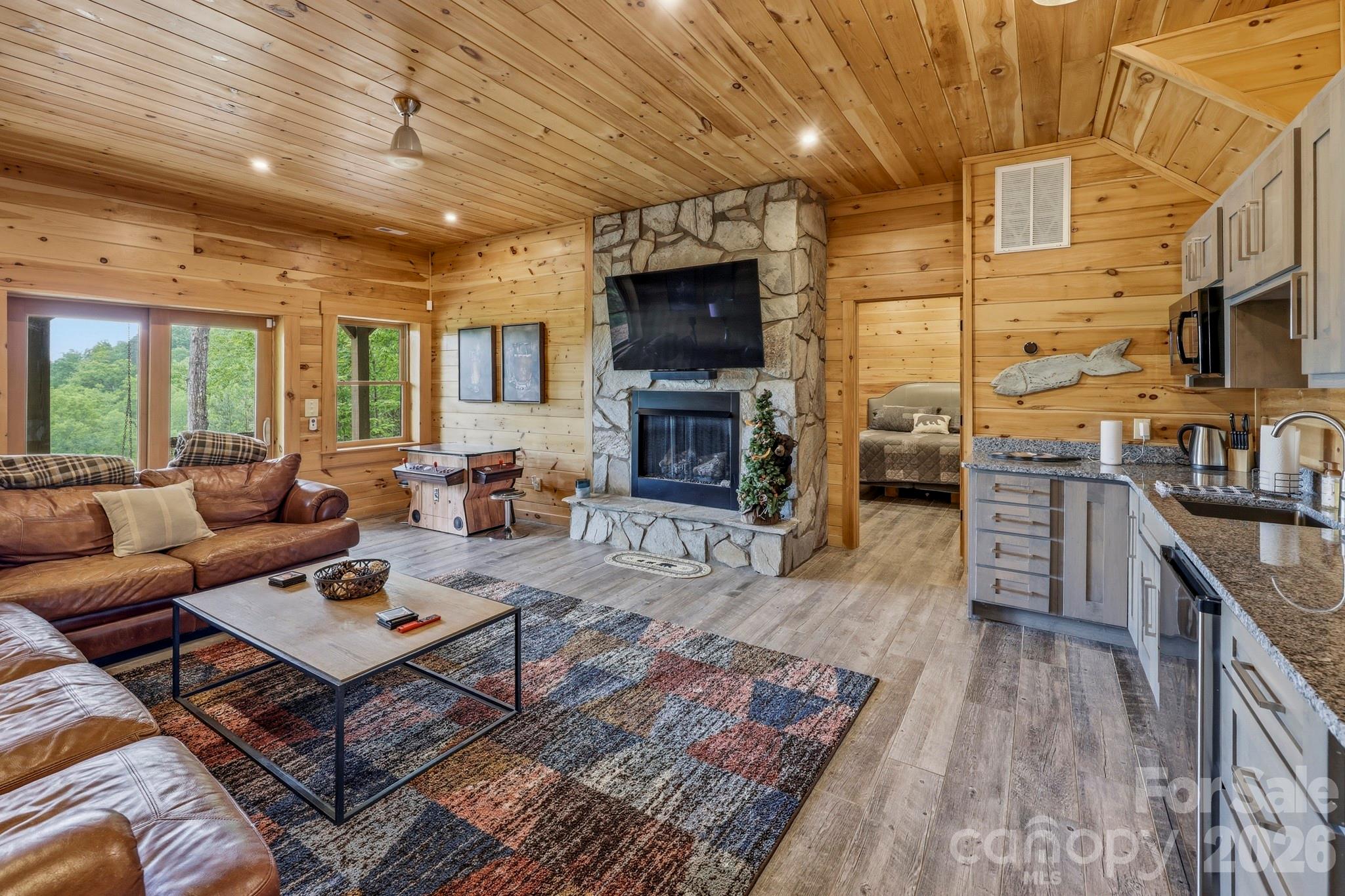 286 Holmstead Drive