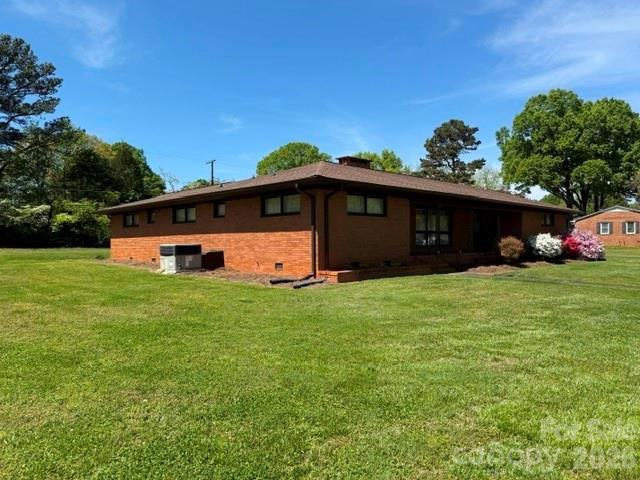 725 Fieldstone Road