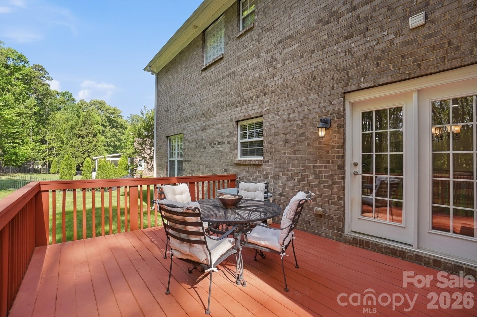 807 Crown Vista Court