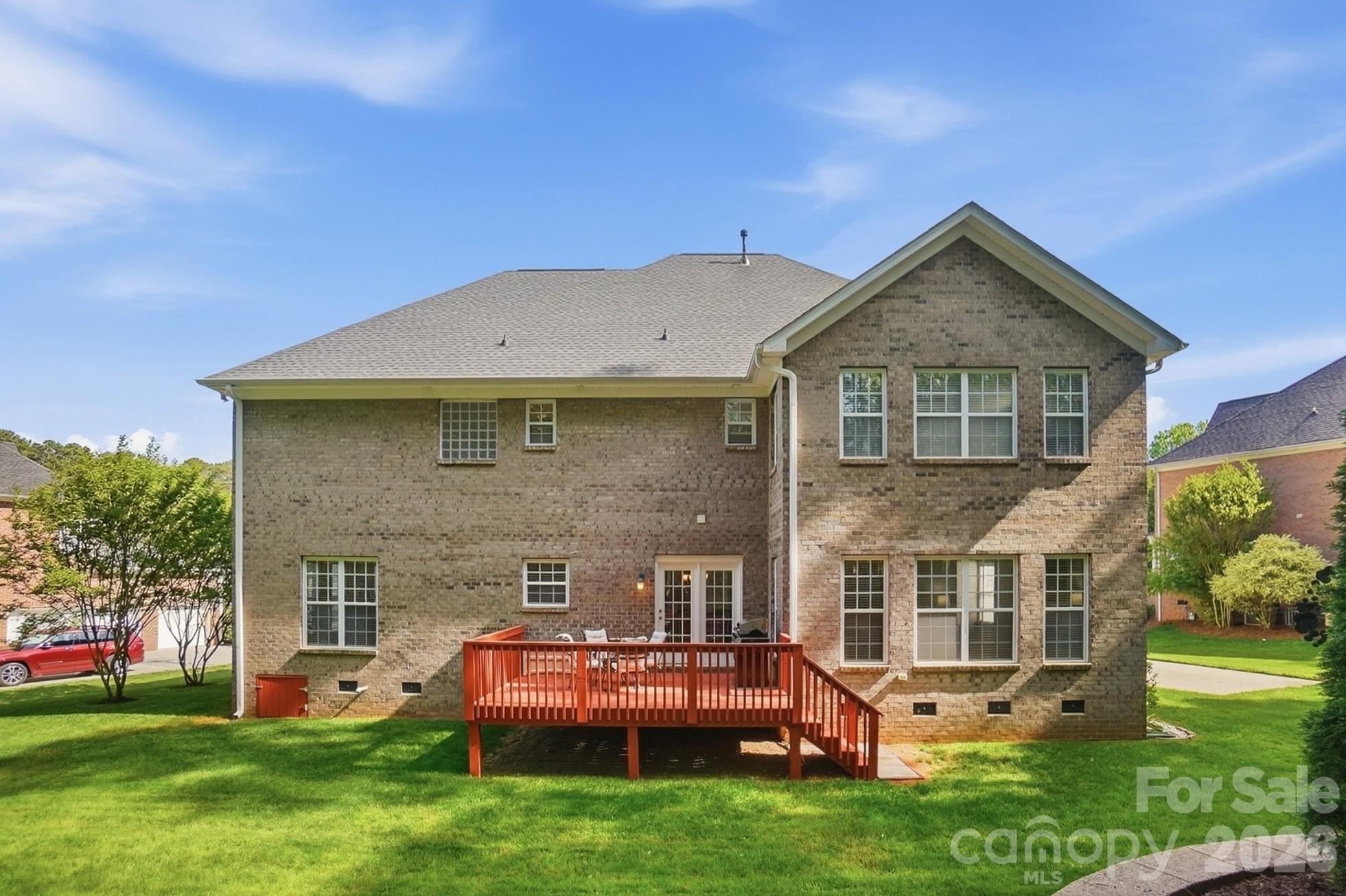 807 Crown Vista Court