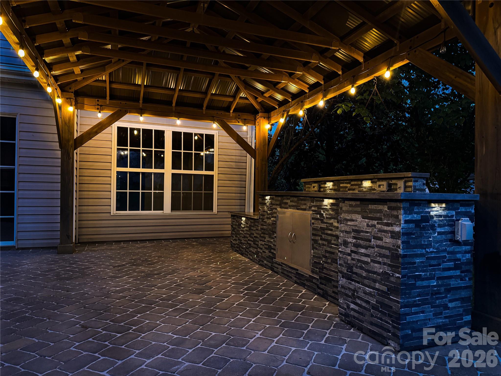 9213 Chastain Walk Drive