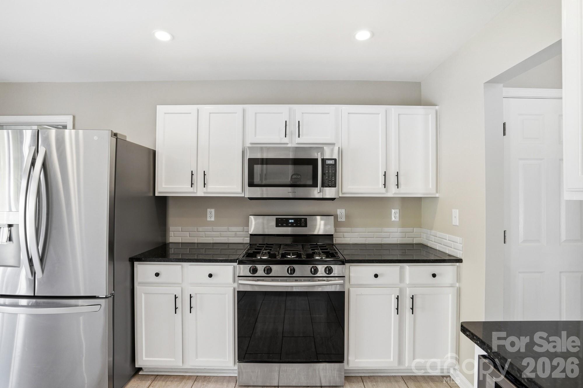 9213 Chastain Walk Drive