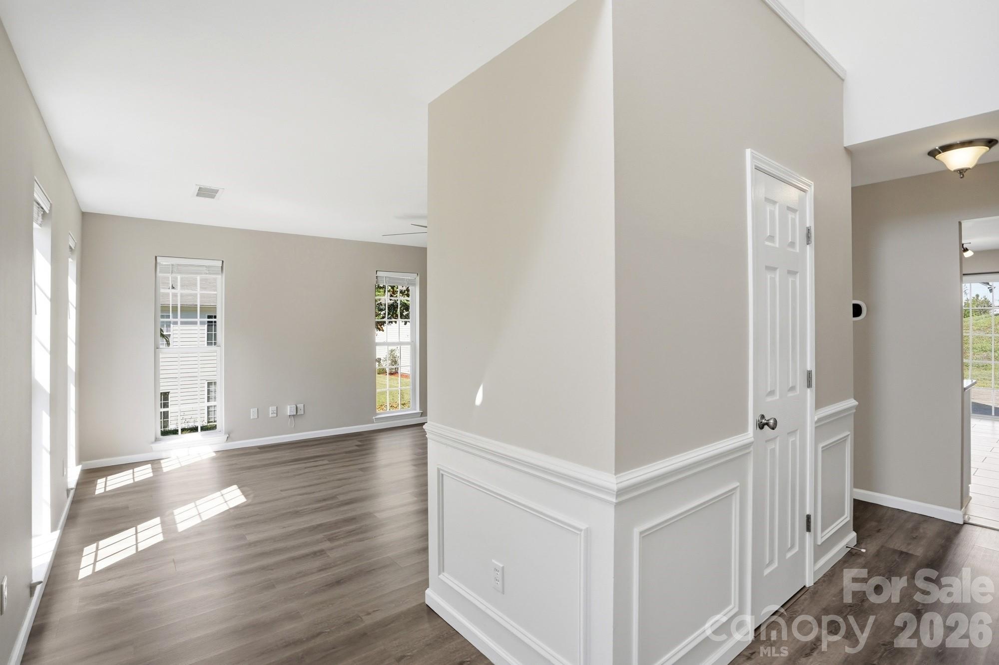 9213 Chastain Walk Drive