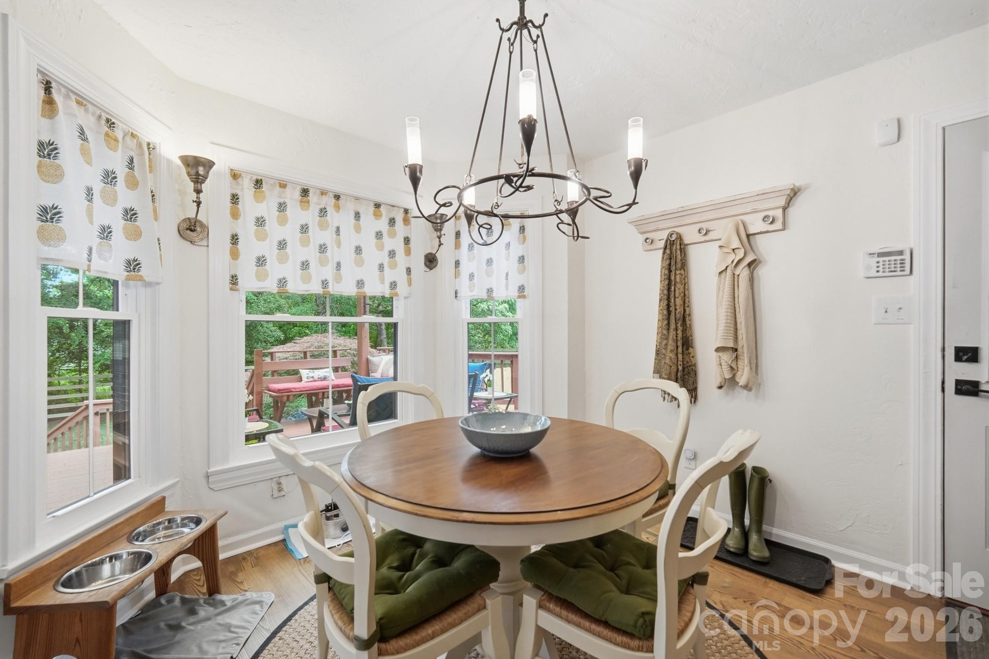 5101 Lindstrom Drive