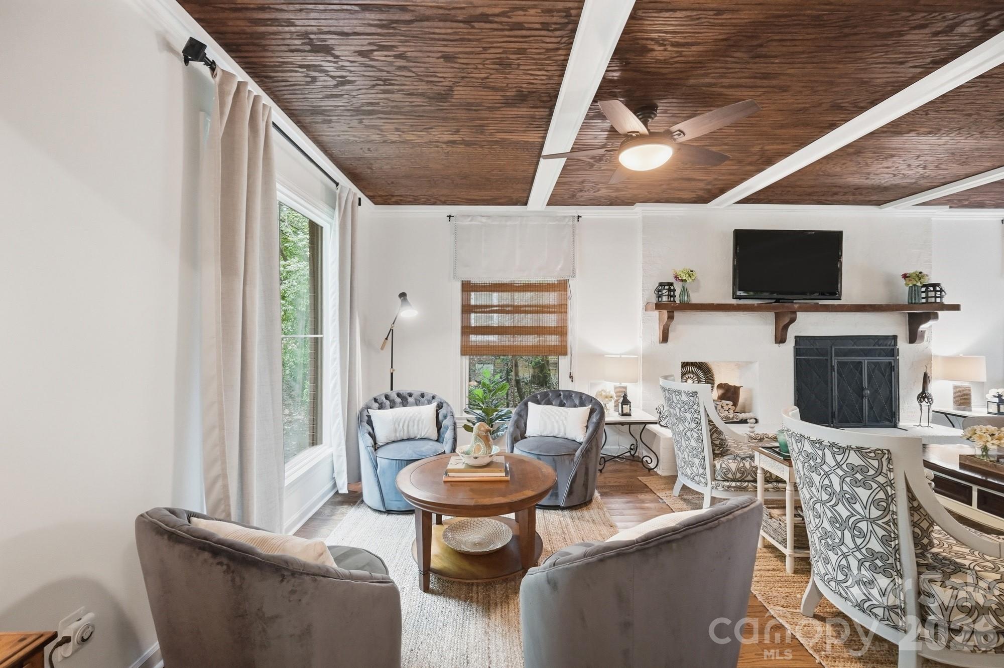 5101 Lindstrom Drive