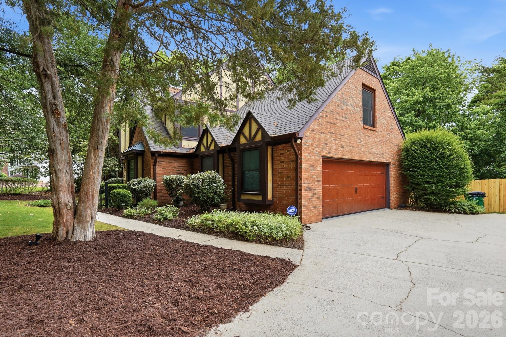 5101 Lindstrom Drive