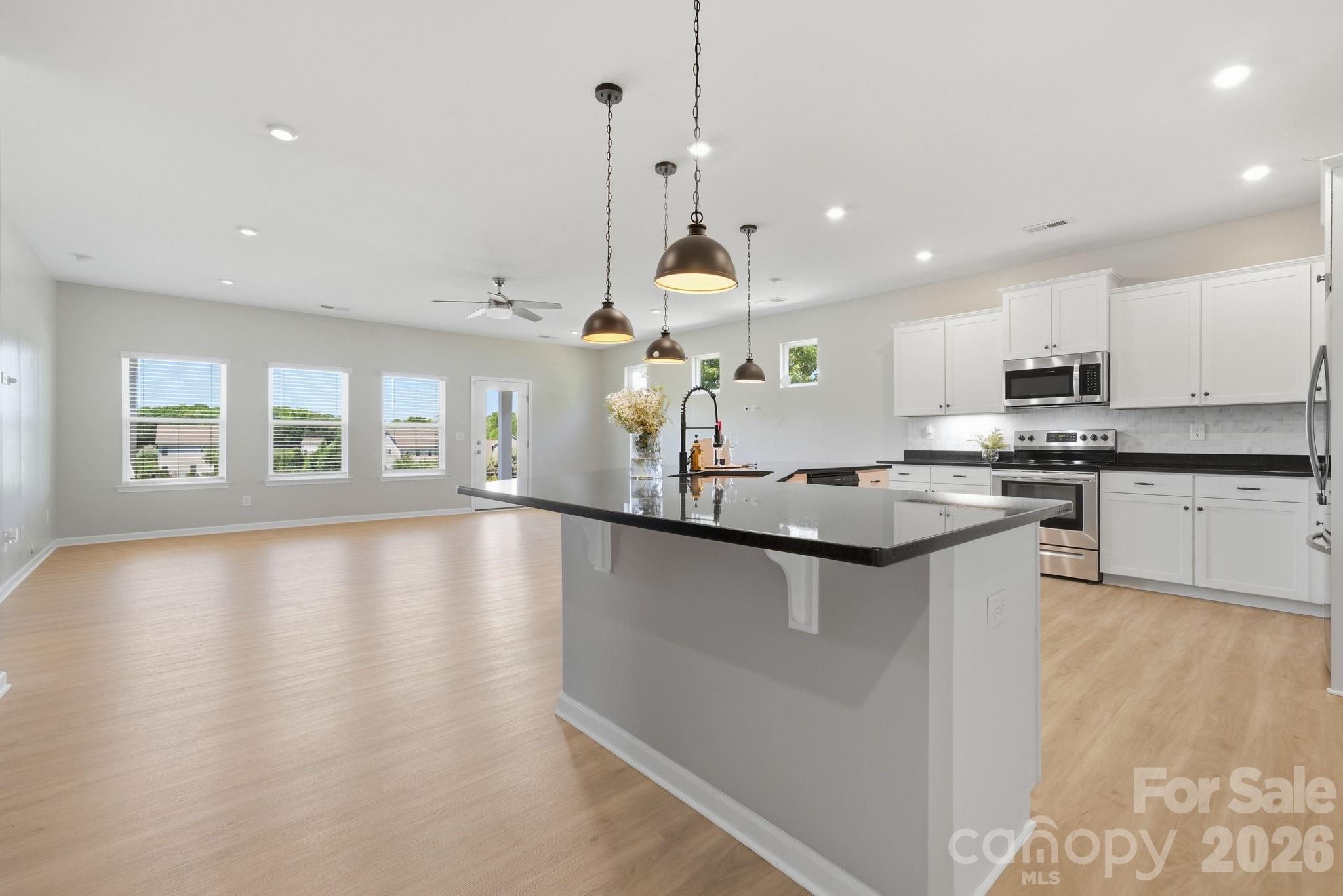 11851 Saddle Back Trail