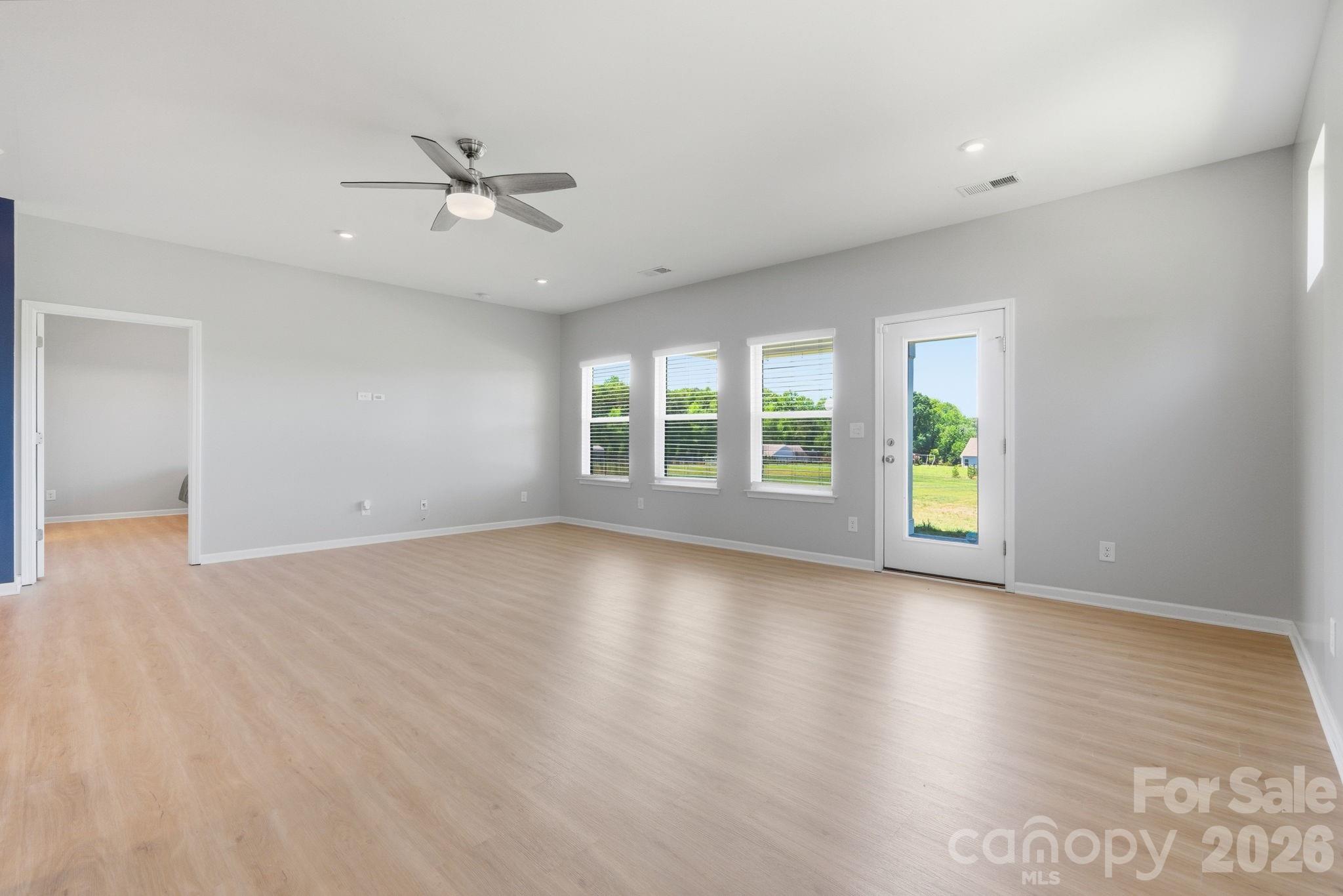11851 Saddle Back Trail
