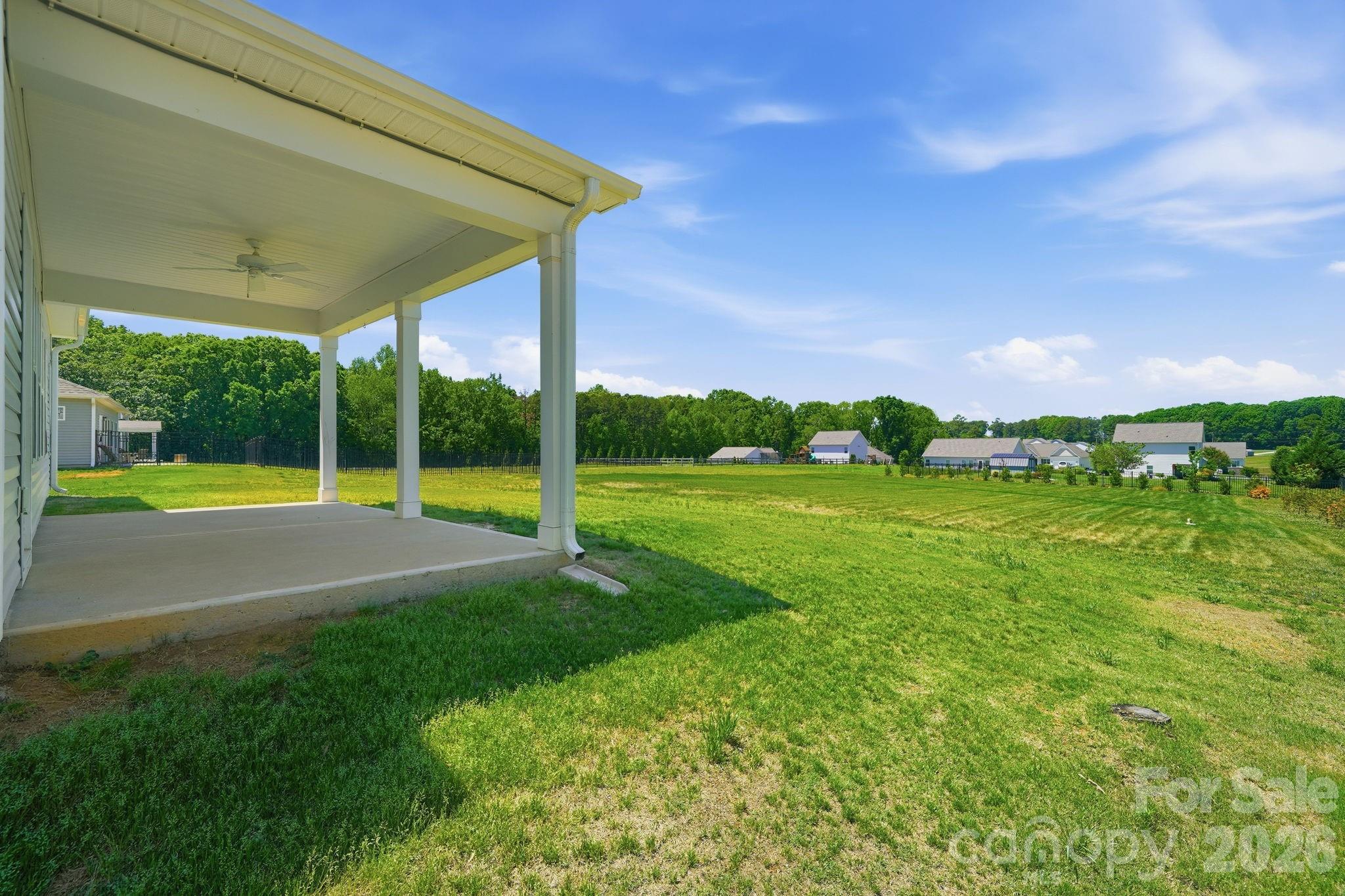 11851 Saddle Back Trail