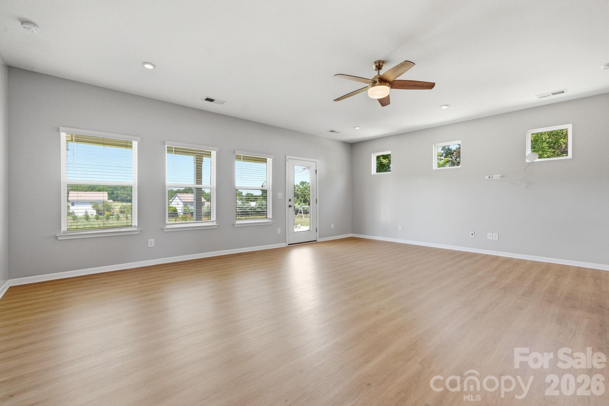 11851 Saddle Back Trail
