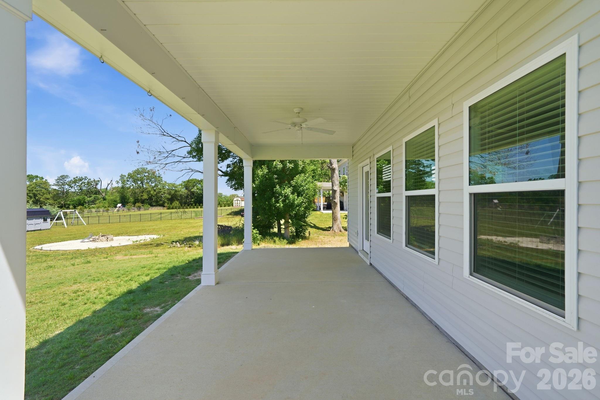 11851 Saddle Back Trail