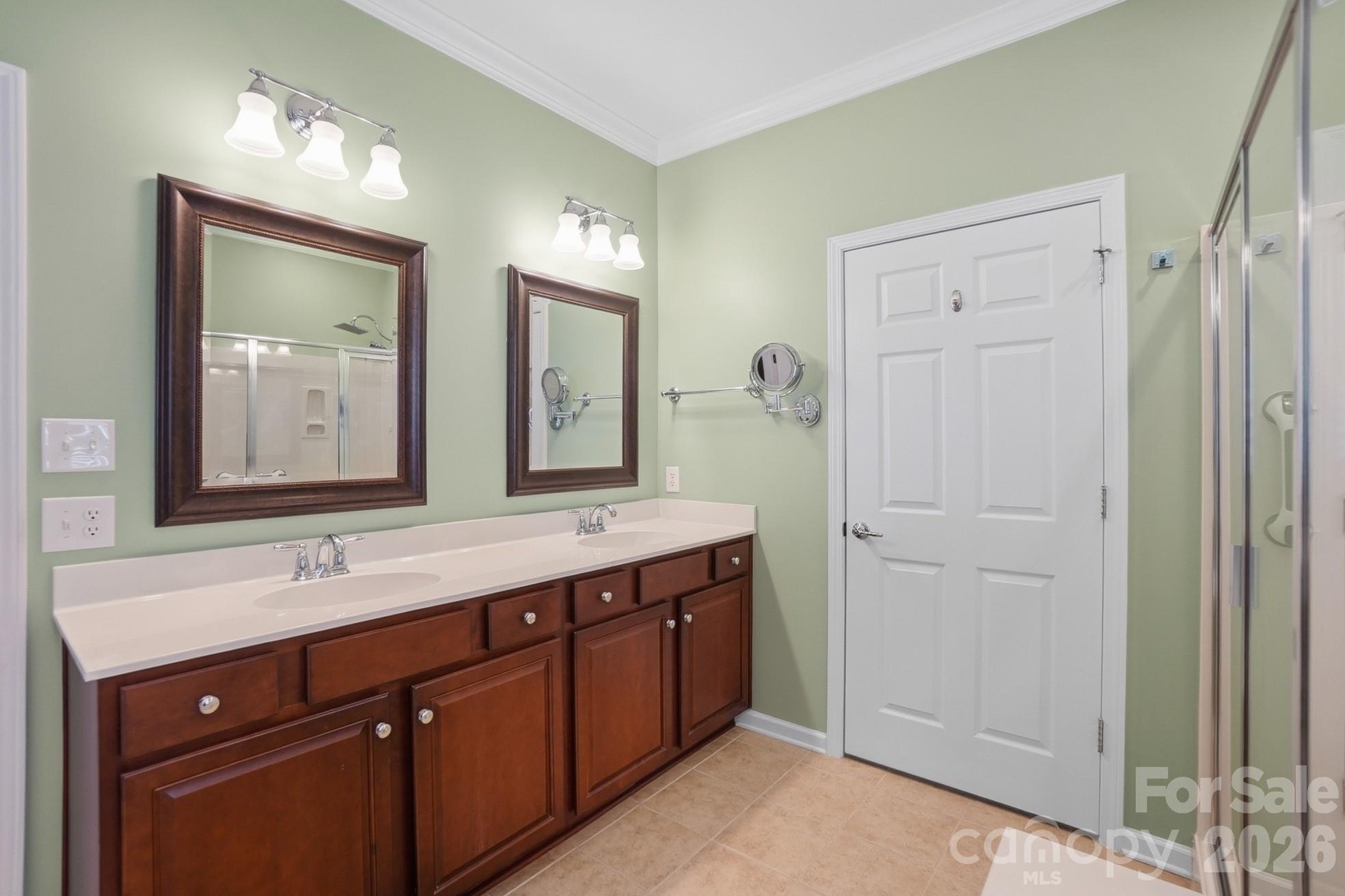 6014 Bison Court