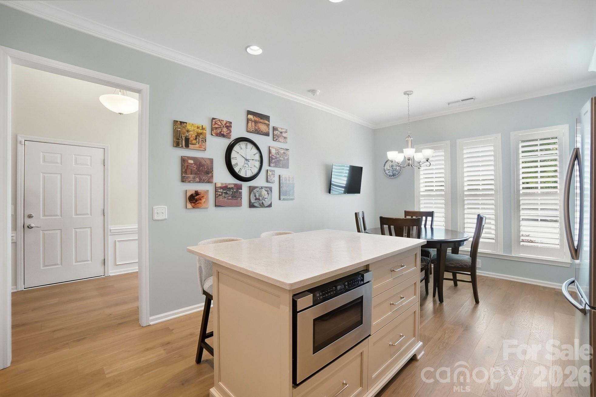 6014 Bison Court