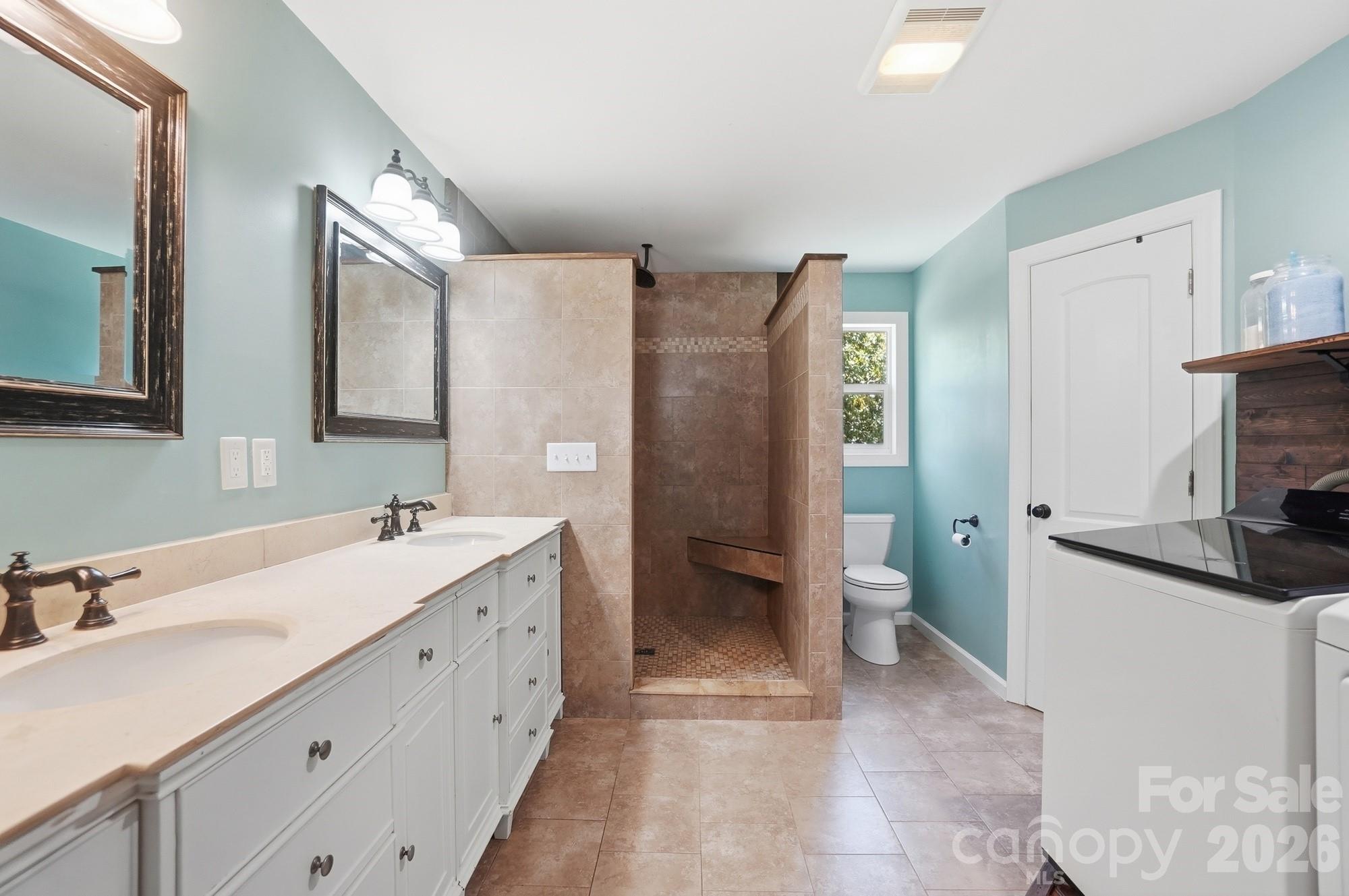 487 Linwood Road