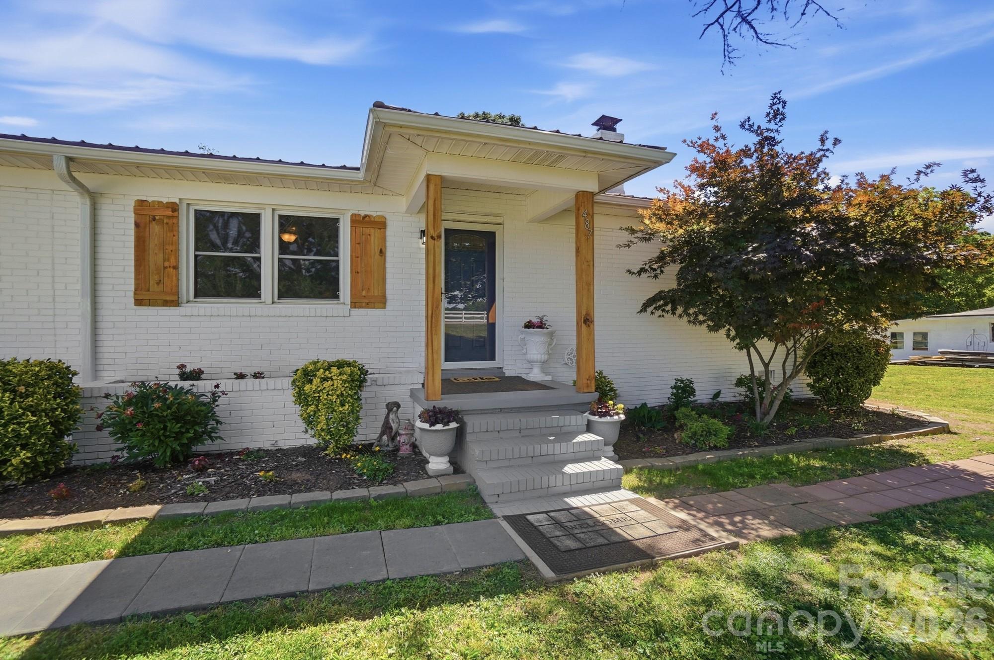 487 Linwood Road