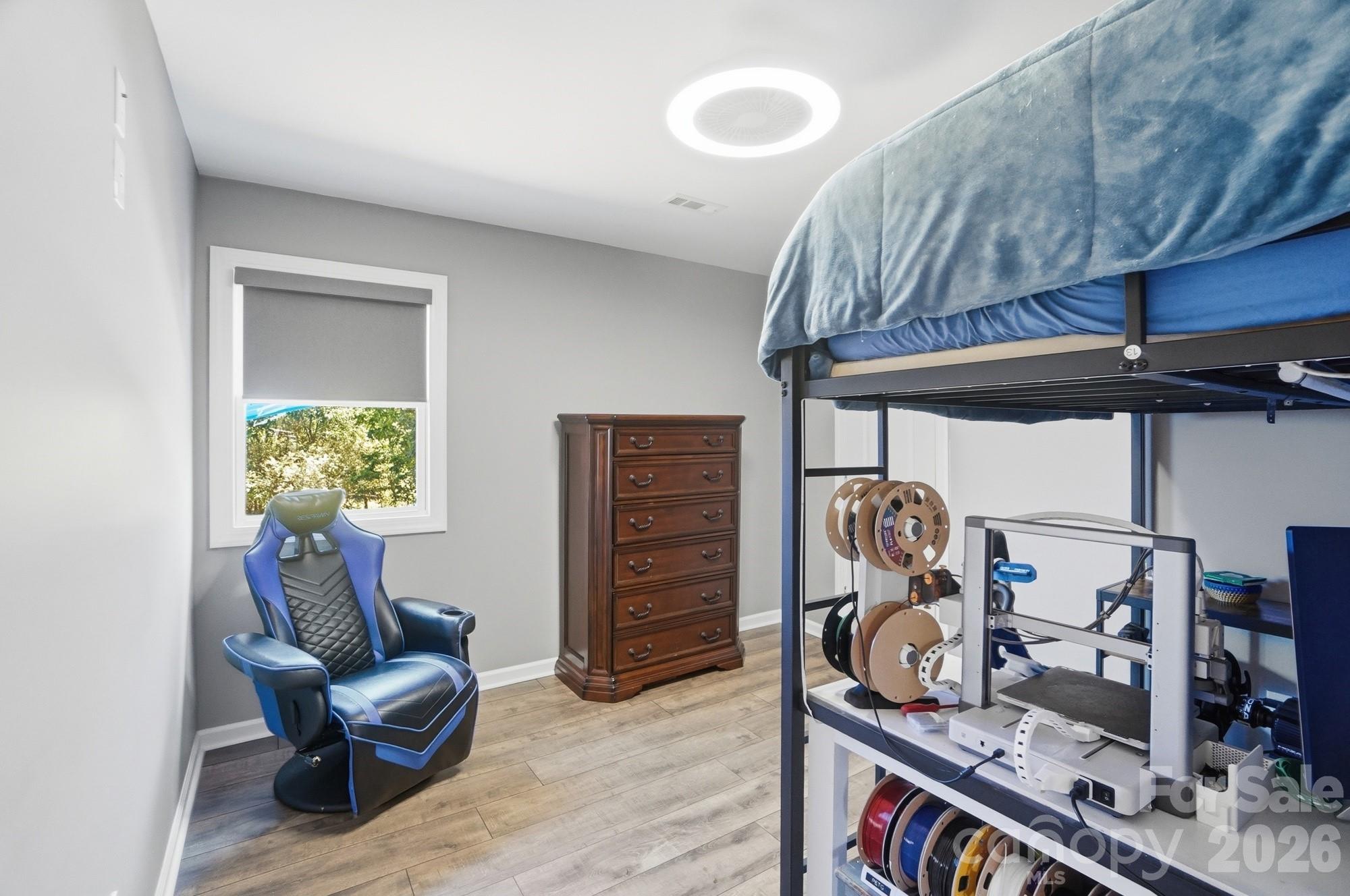 487 Linwood Road