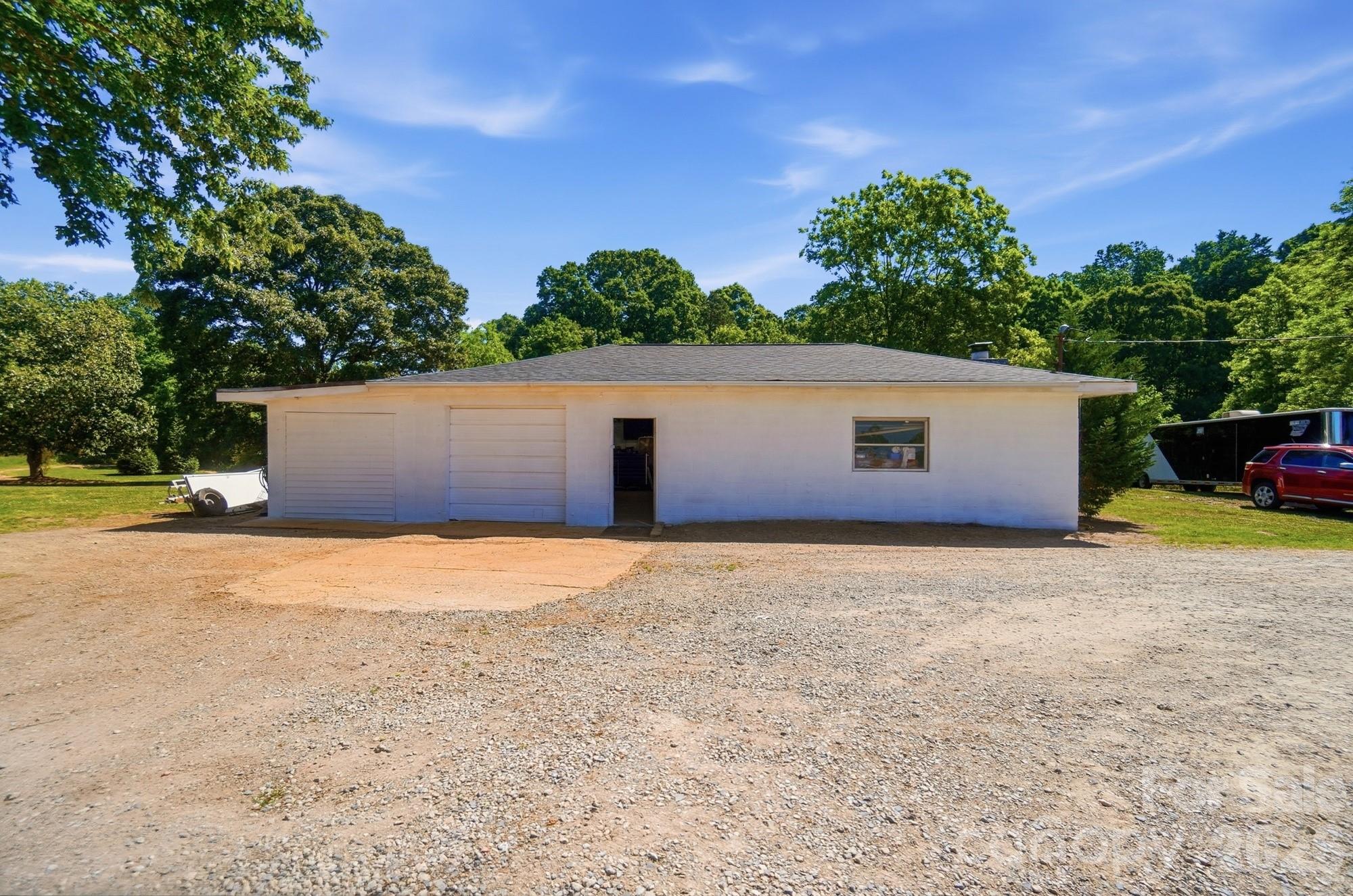 487 Linwood Road