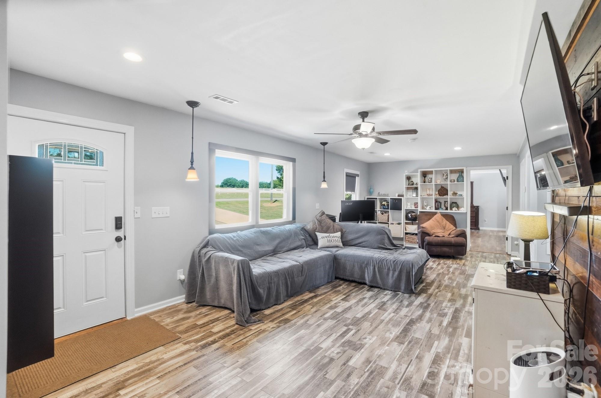 487 Linwood Road