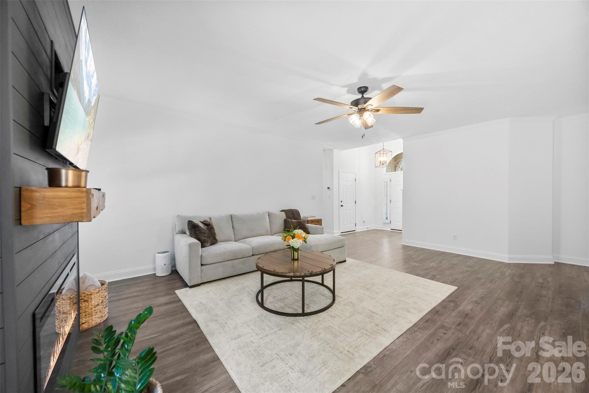 21012 Entrada Drive