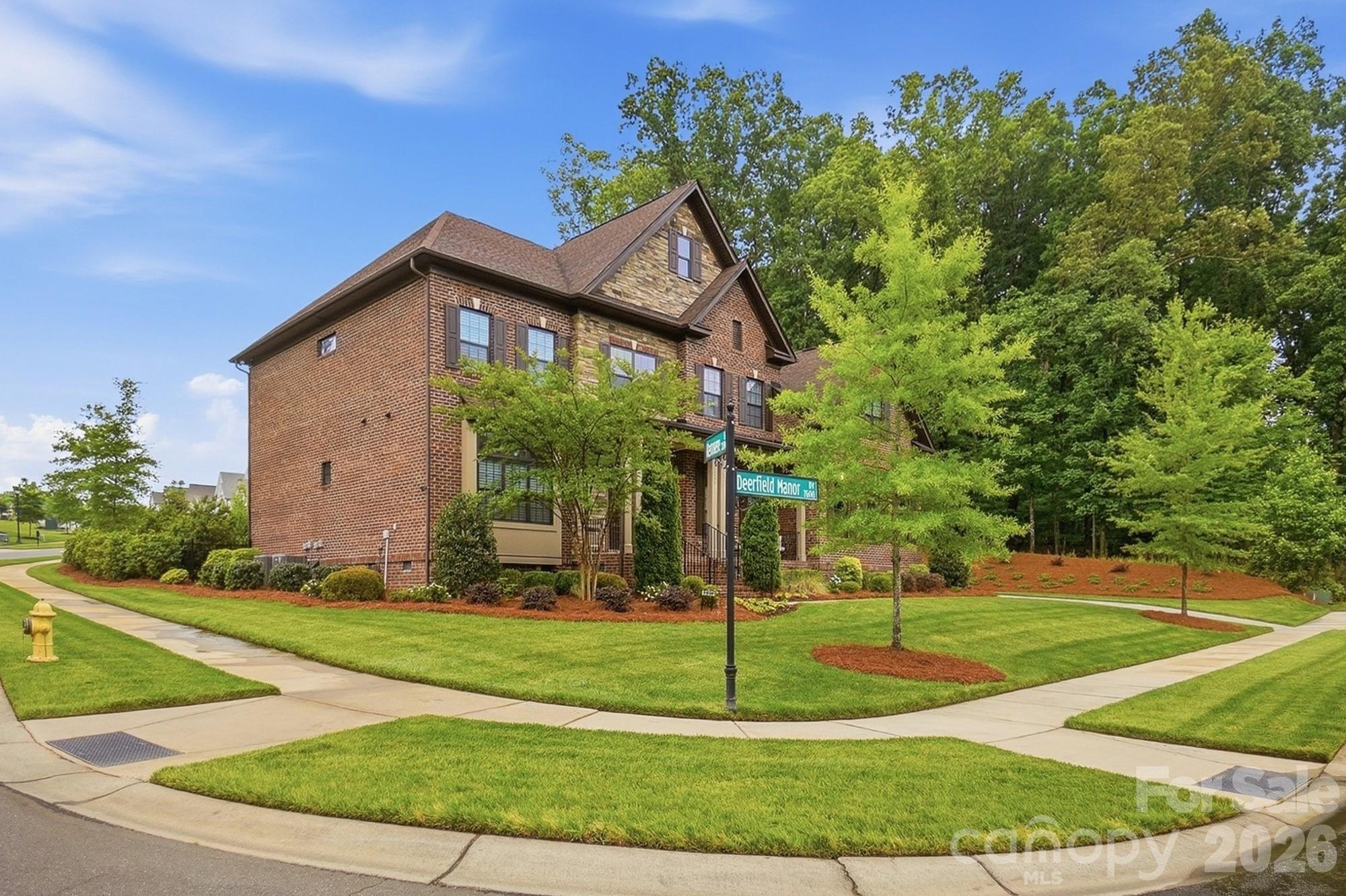 7626 Deerfield Manor Drive