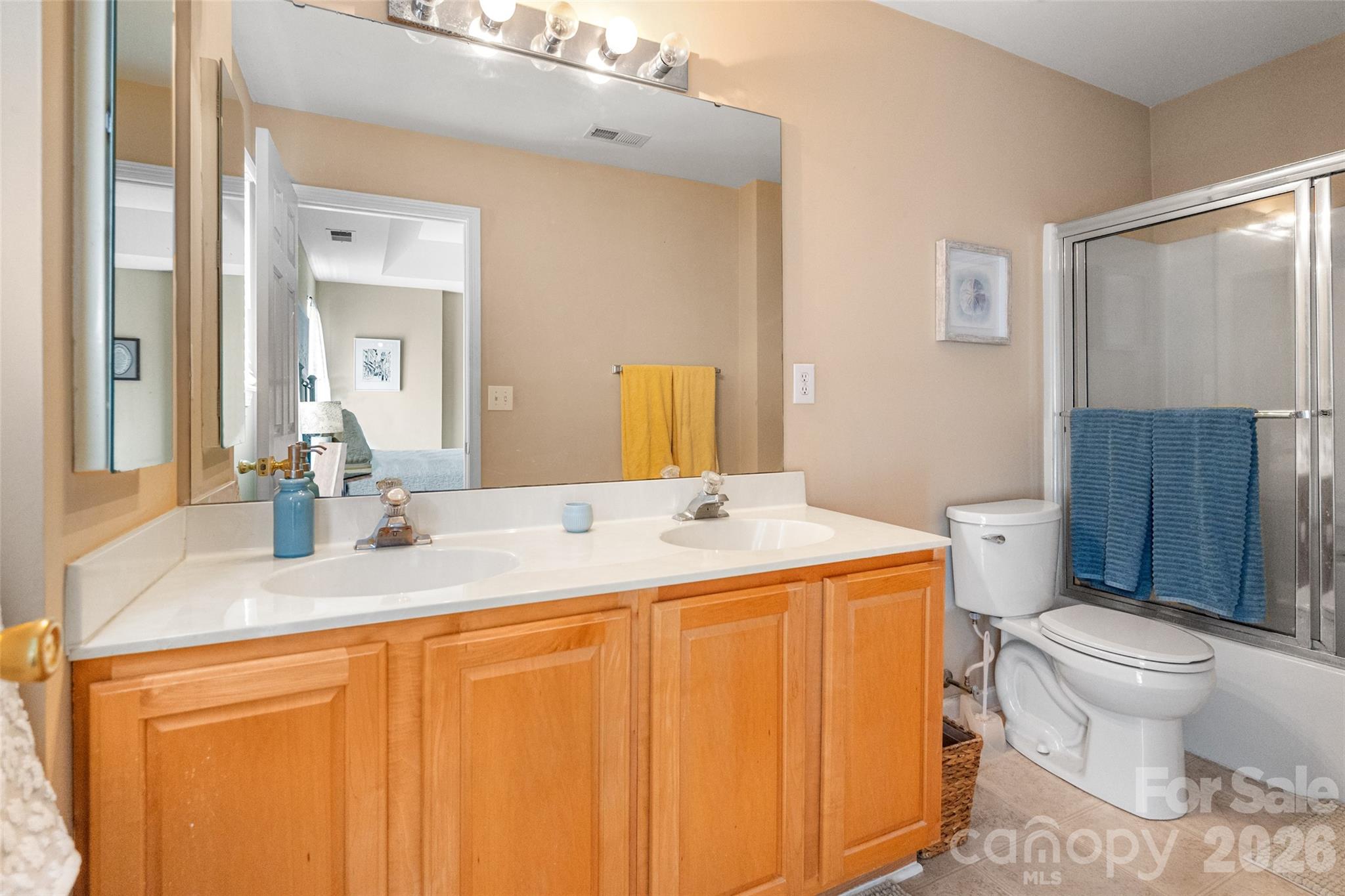 11737 Fiddlers Roof Lane