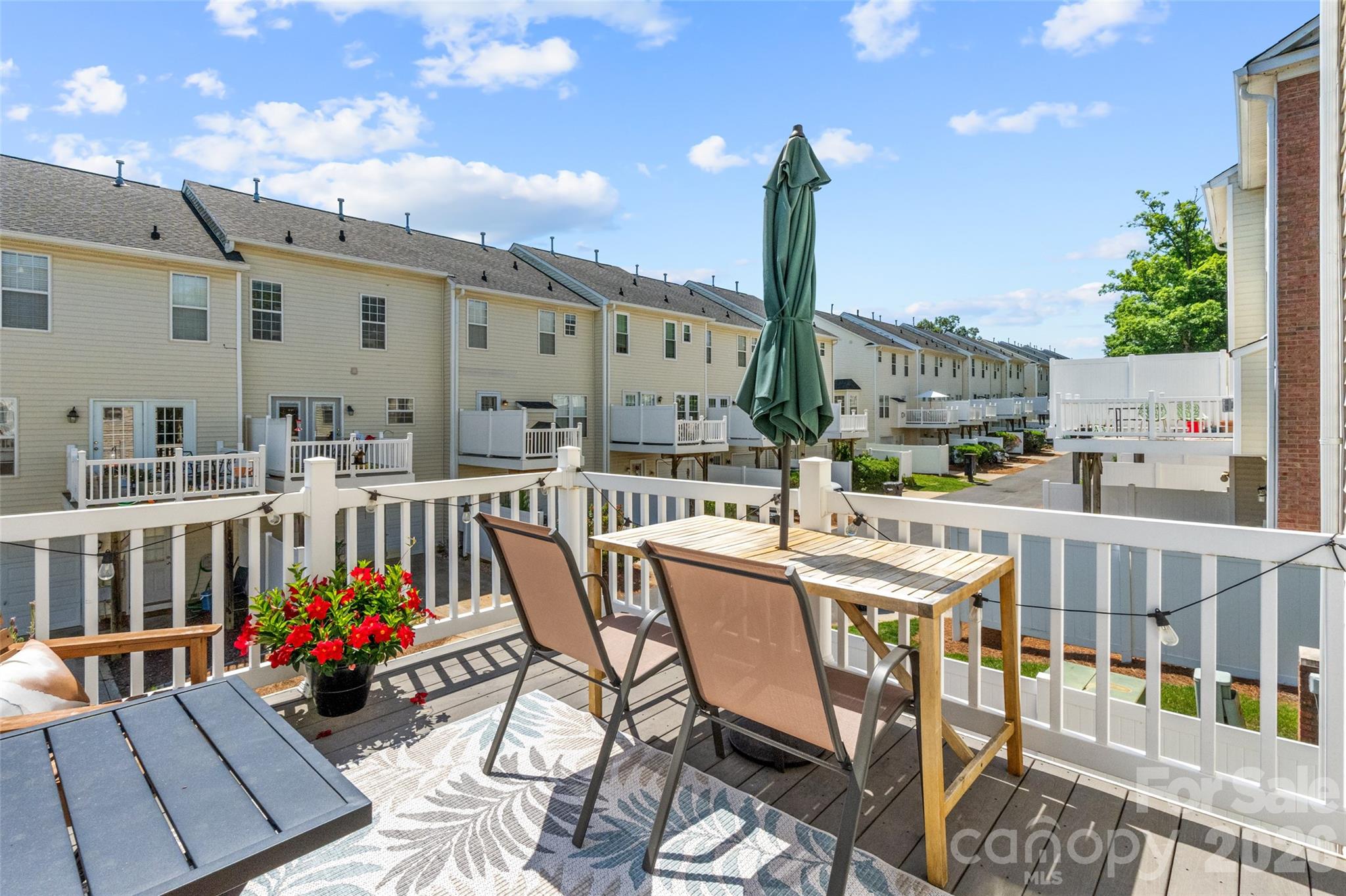 11737 Fiddlers Roof Lane