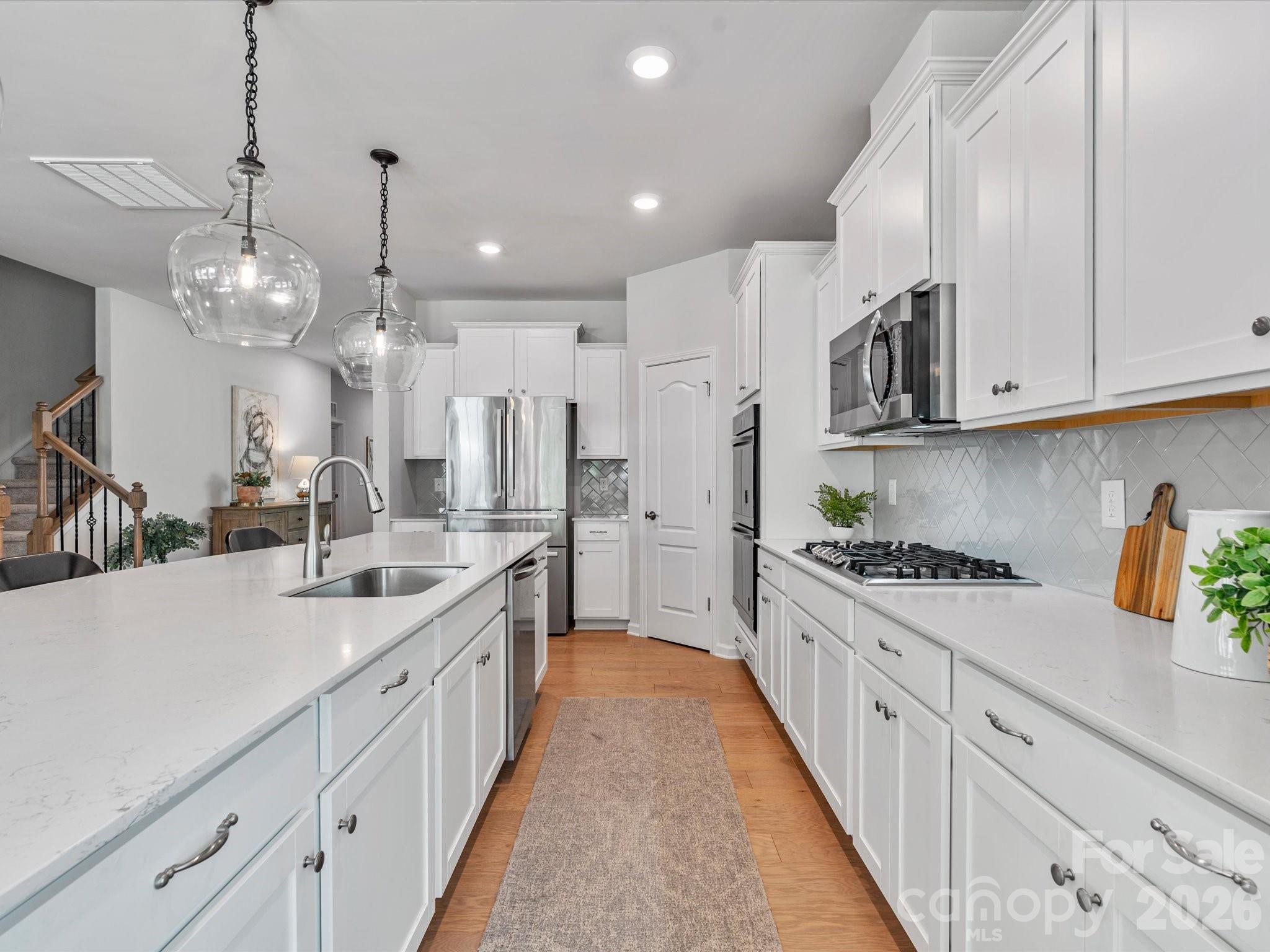 3141 Deep River Way
