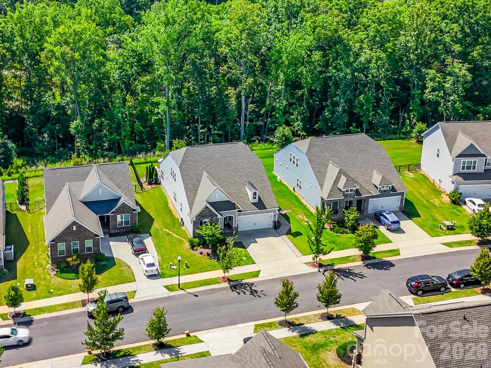 3141 Deep River Way
