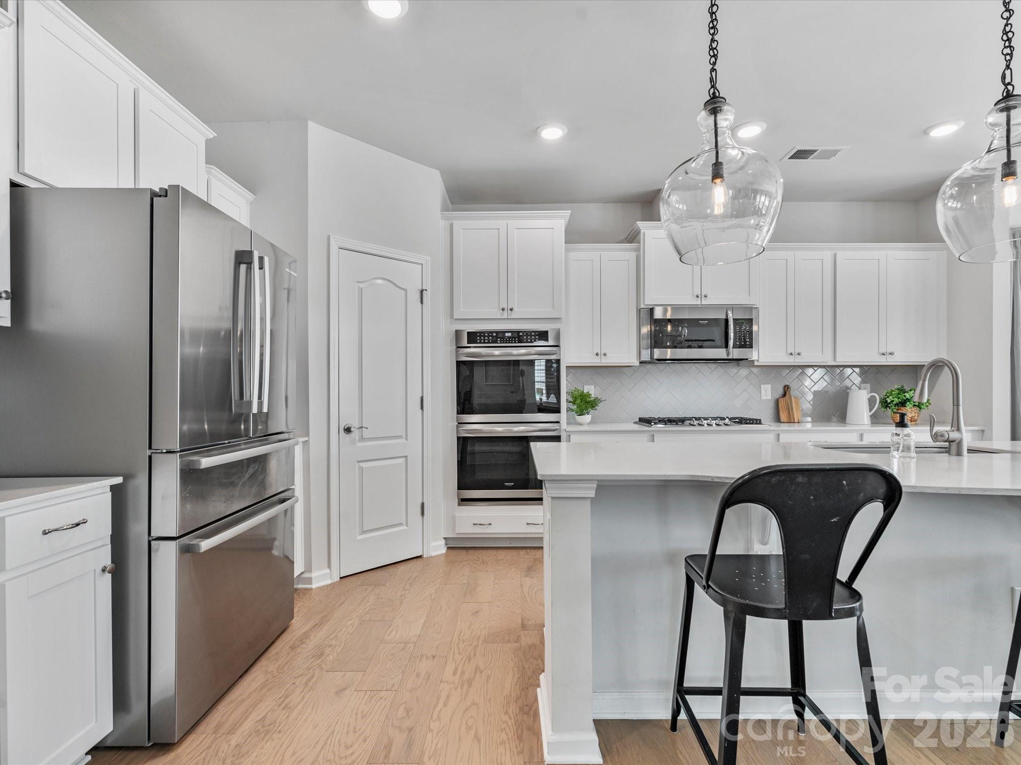 3141 Deep River Way