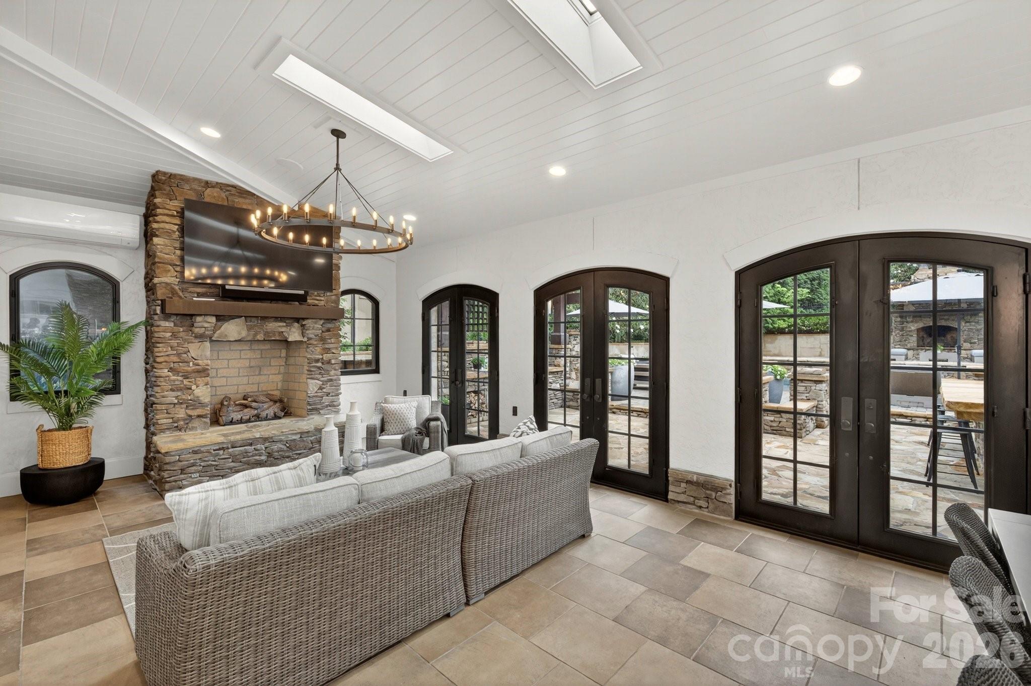 406 Creeping Cedar Court