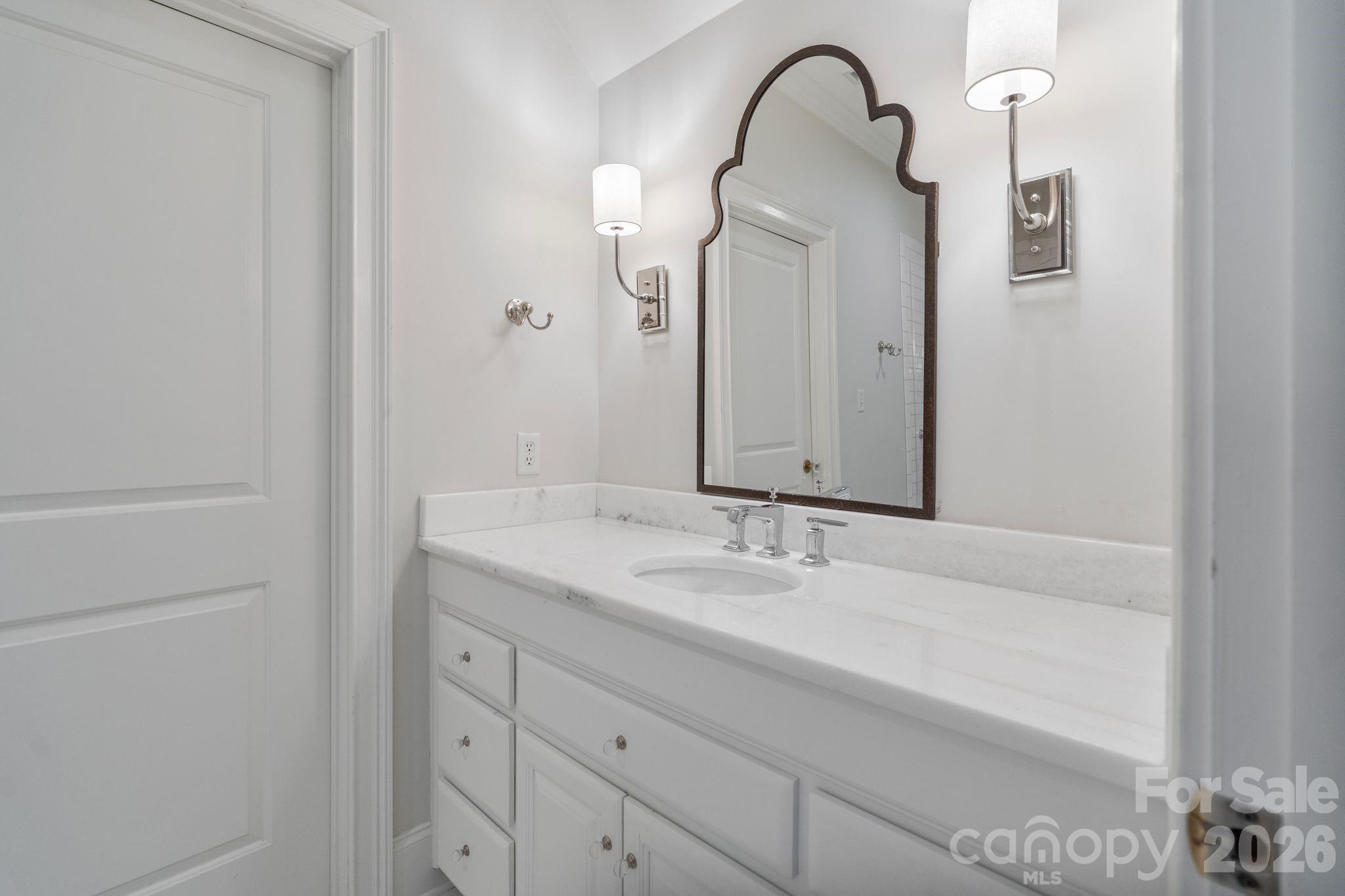 19300 Mary Ardrey Circle