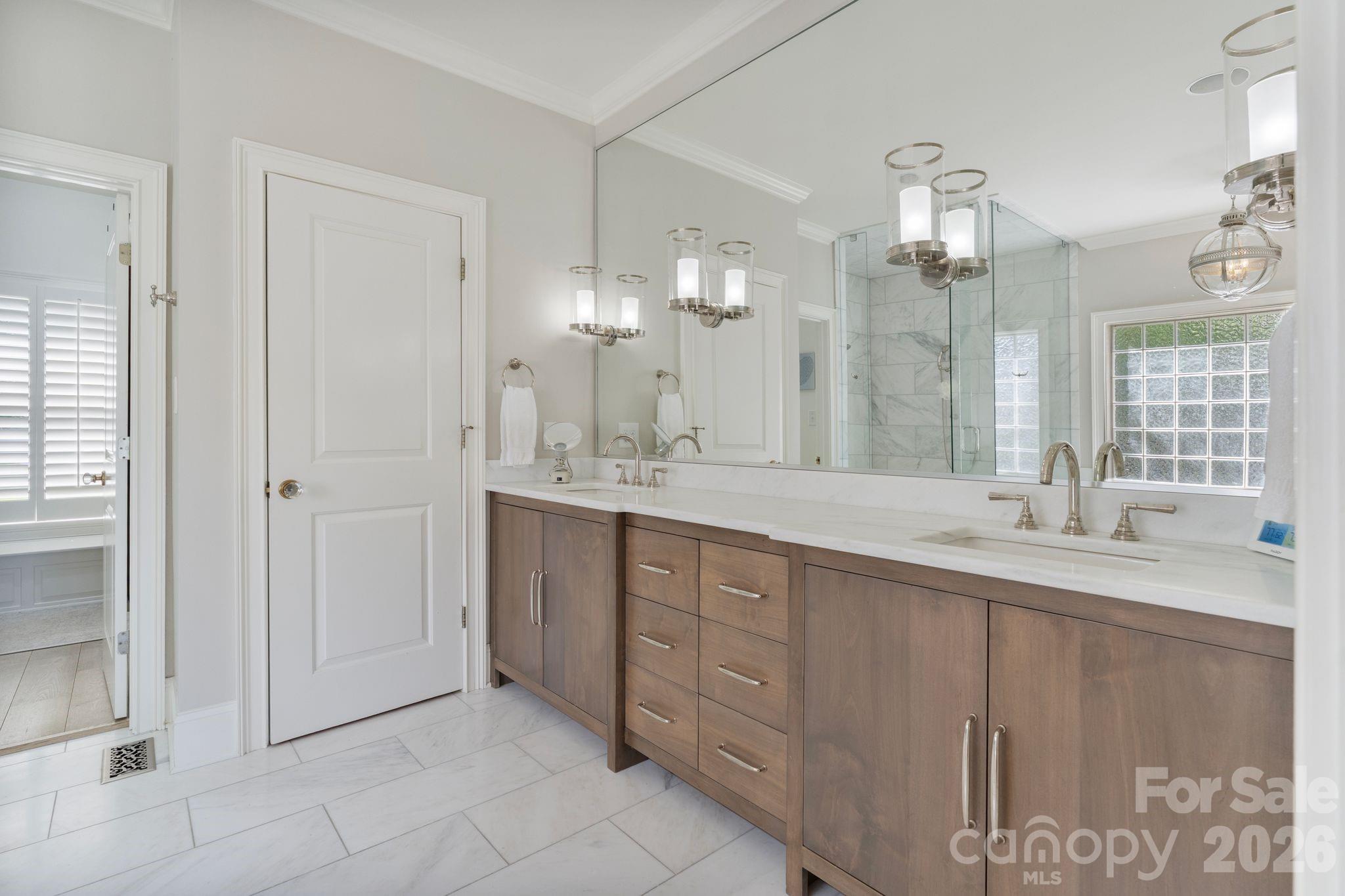 19300 Mary Ardrey Circle