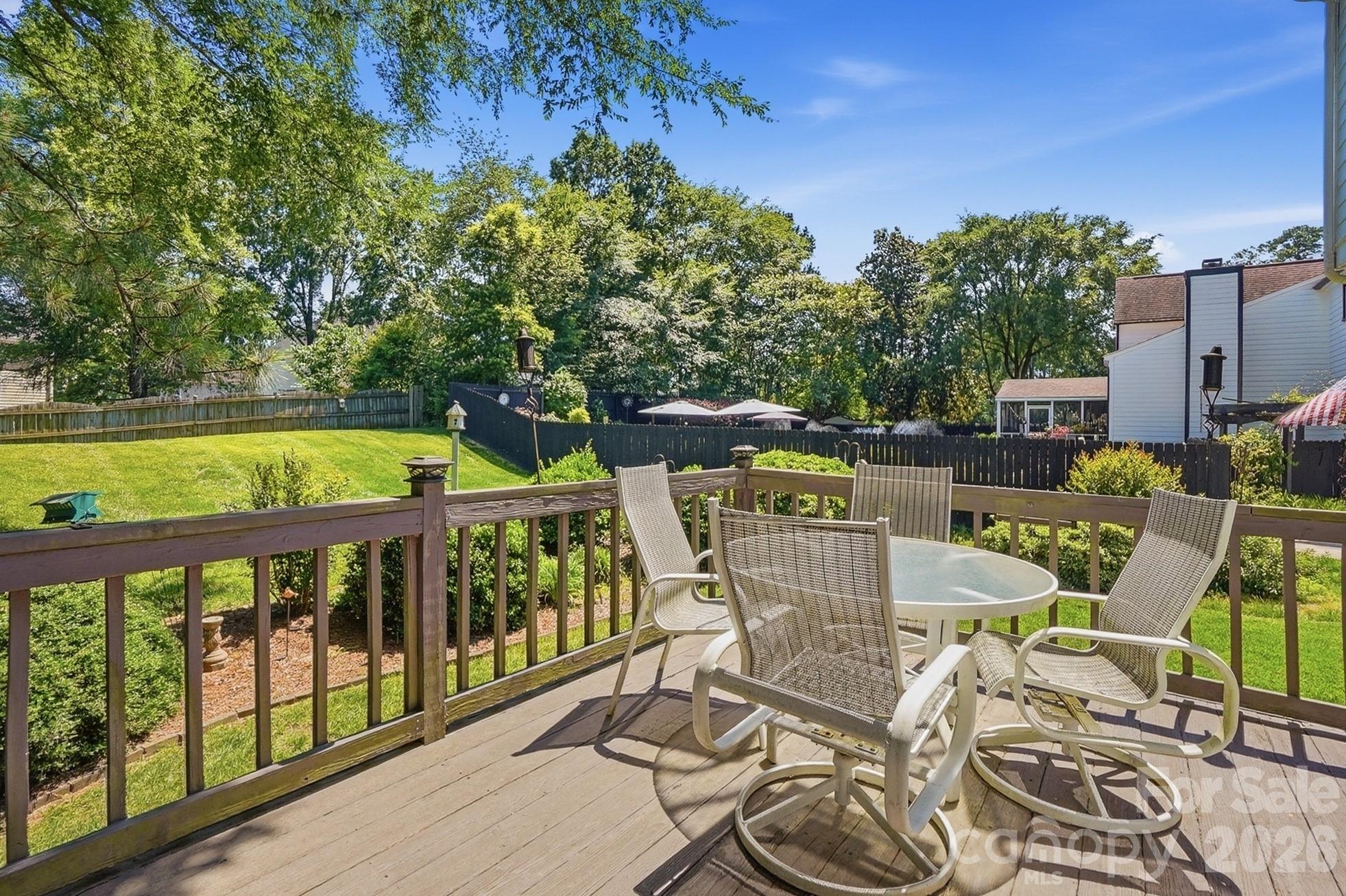12100 Provincetowne Drive