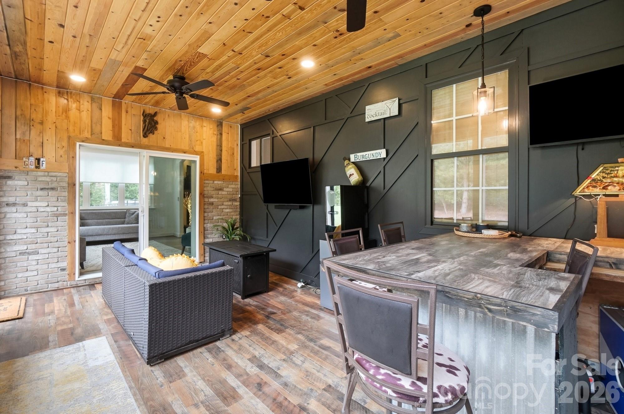 1424 Ridge Haven Road