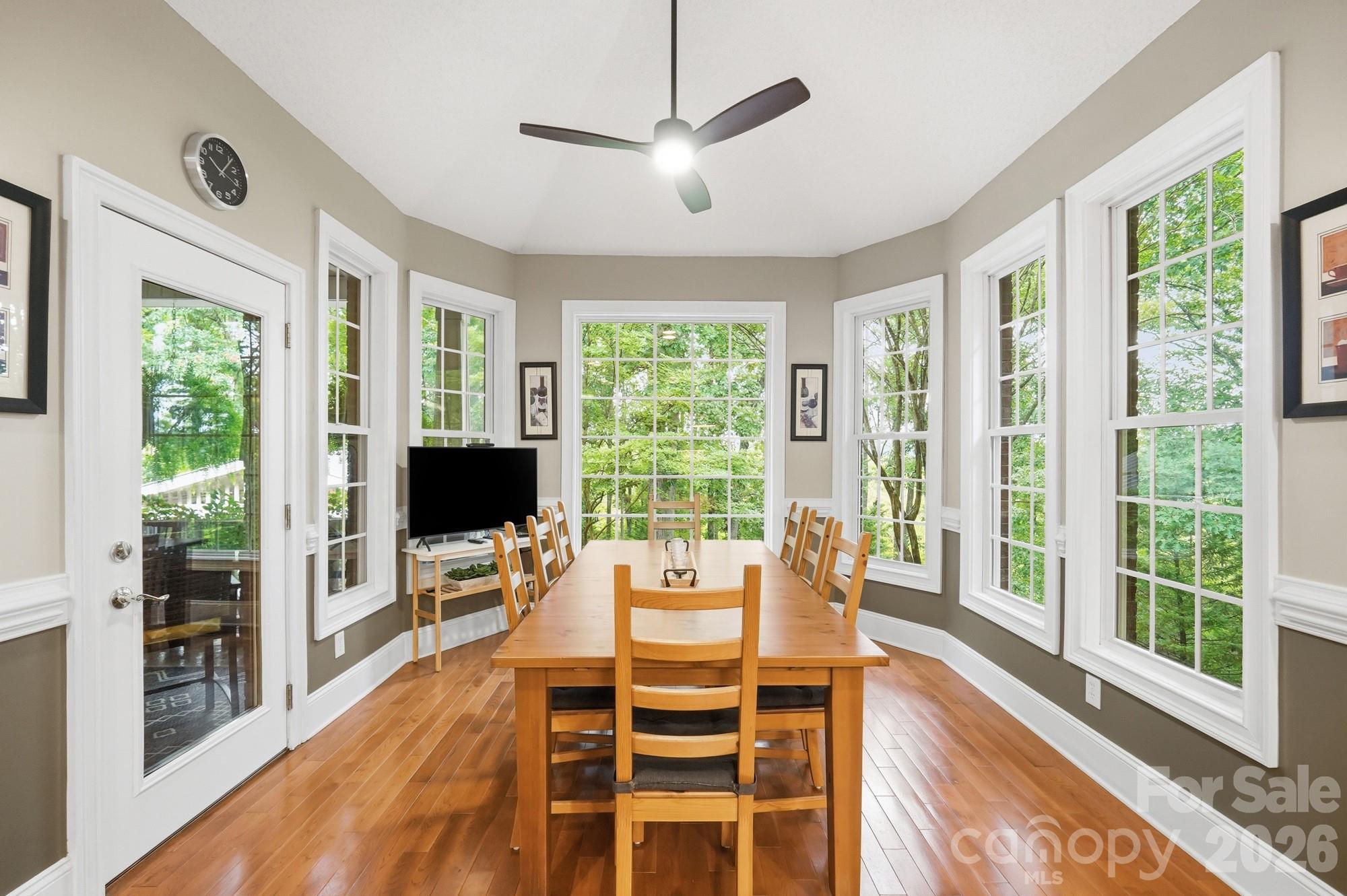 1220 Grun Augen Drive