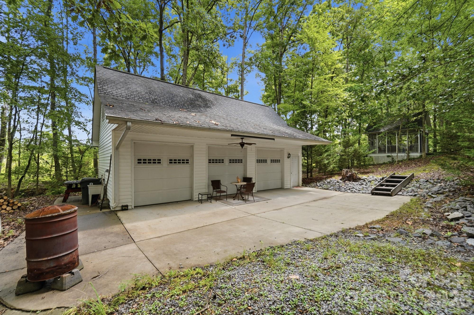 1220 Grun Augen Drive