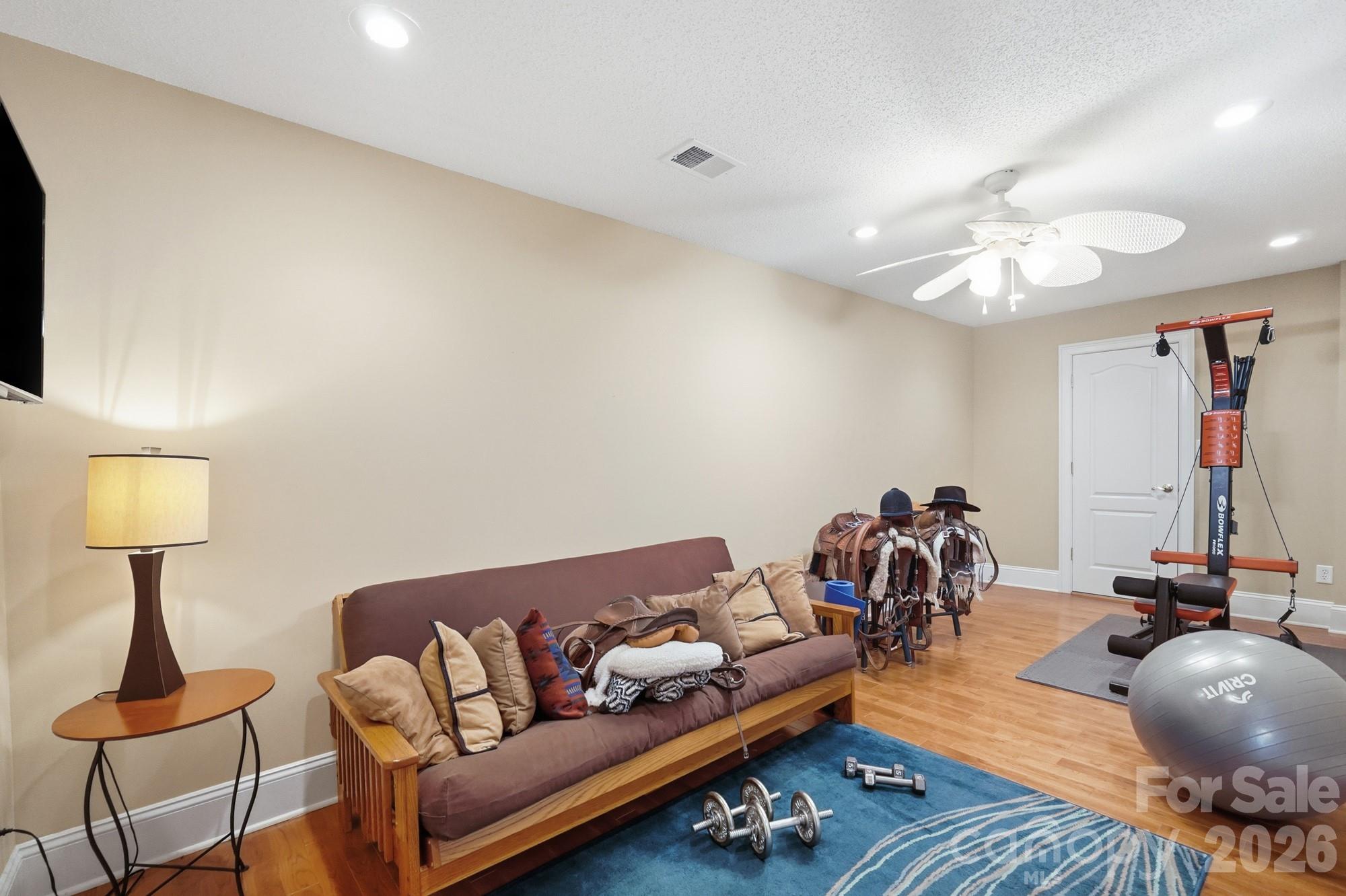 1220 Grun Augen Drive