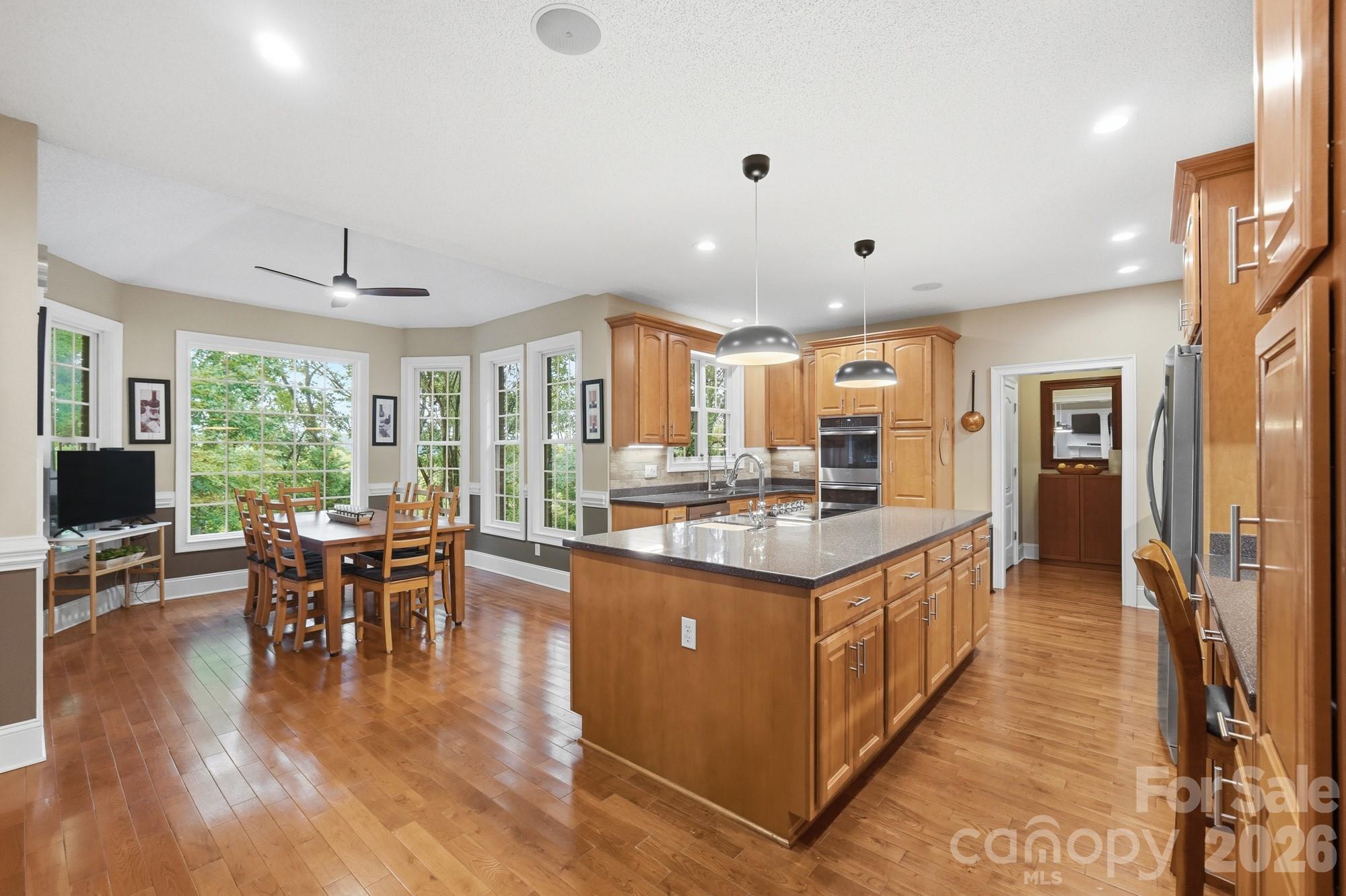 1220 Grun Augen Drive