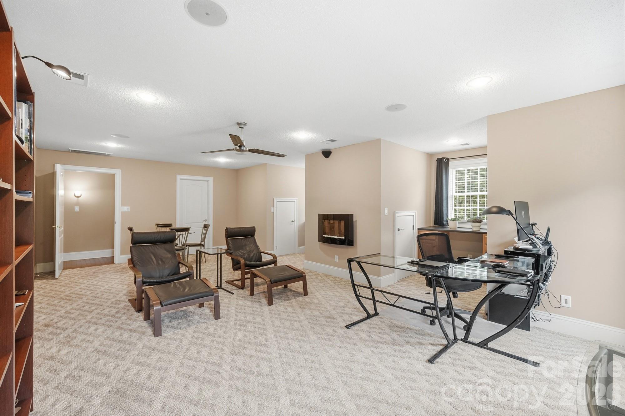 1220 Grun Augen Drive