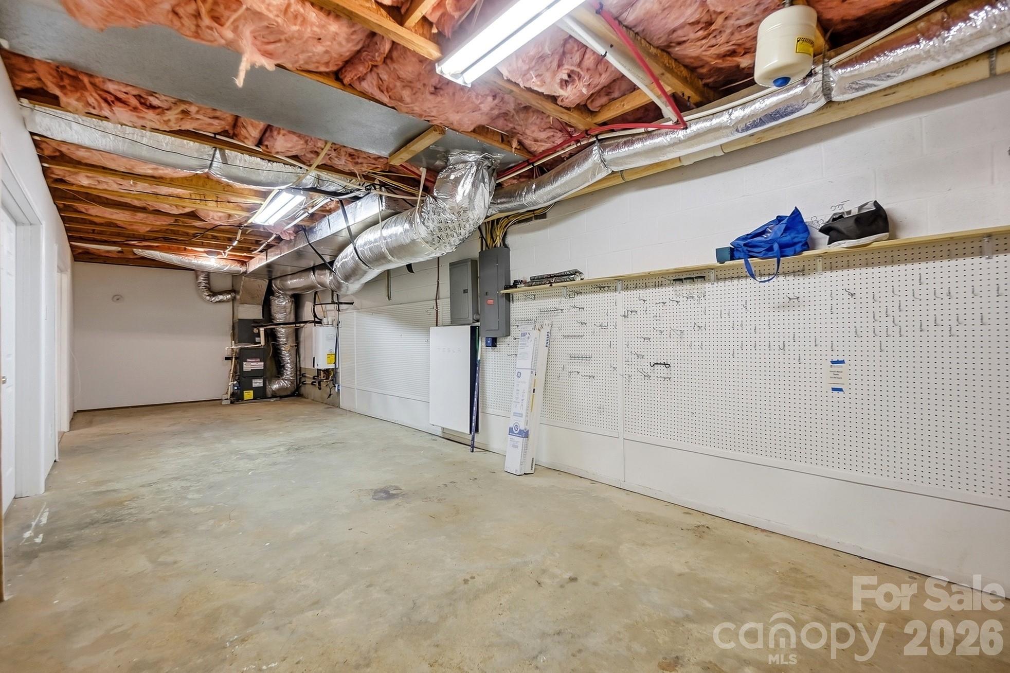 2628 Whitehall Court